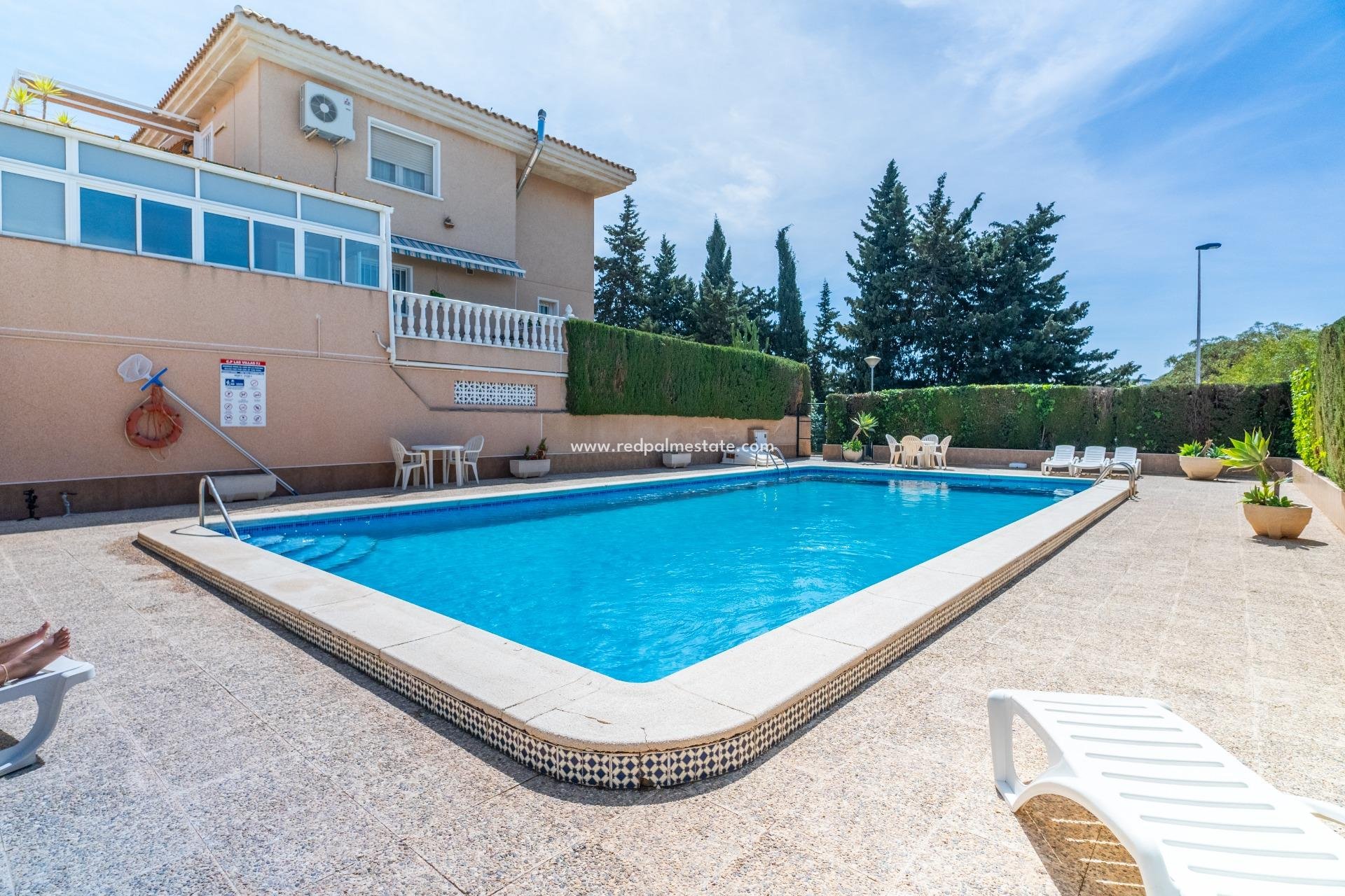 Resale - Detached Villa -
Torrevieja - Punta Prima