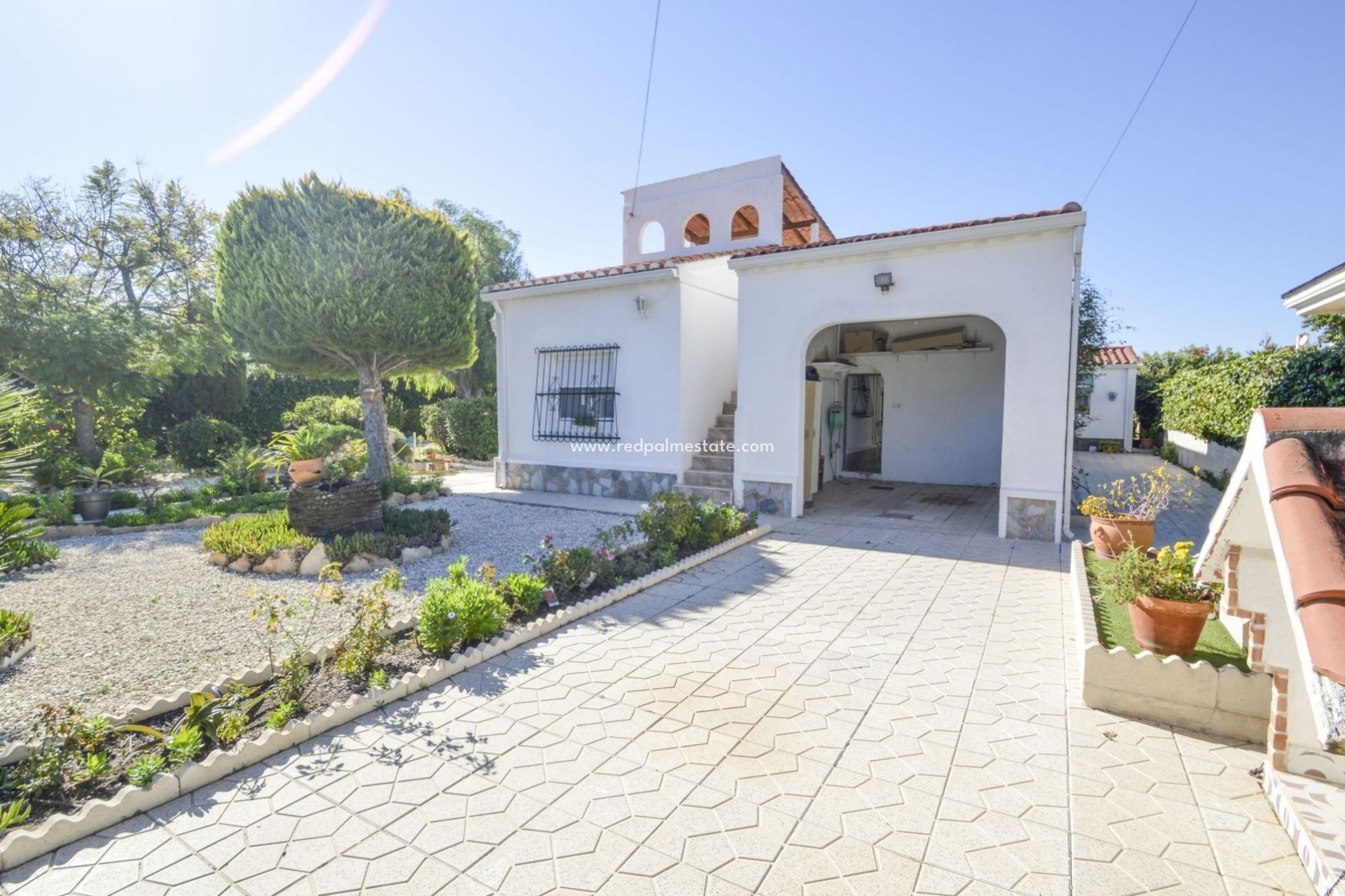 Resale - Detached Villa -
Torrevieja