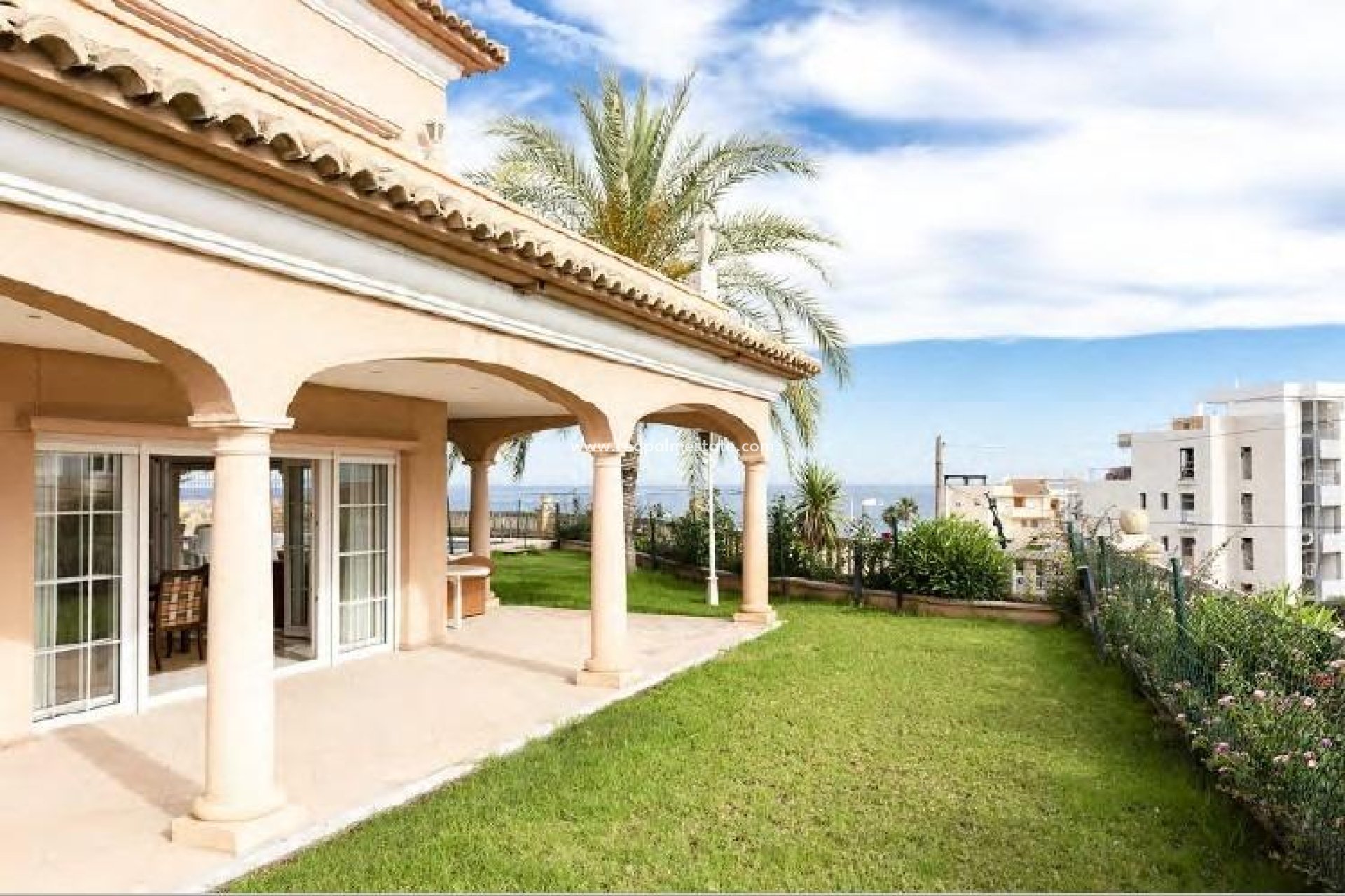 Resale - Detached Villa -
Villajoyosa - Playa