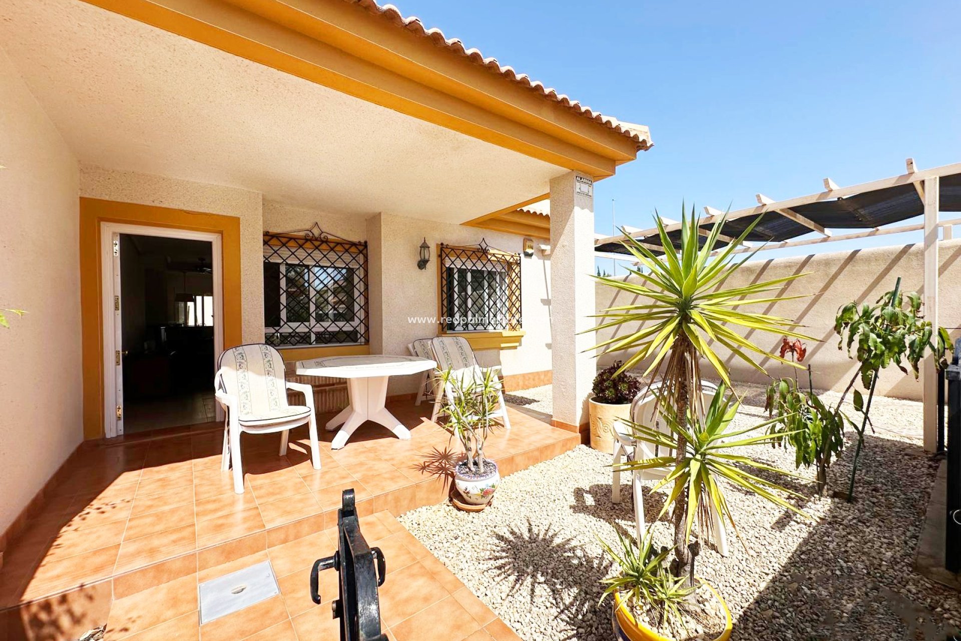 Resale - Duplex -
Los Montesinos - Costa Blanca