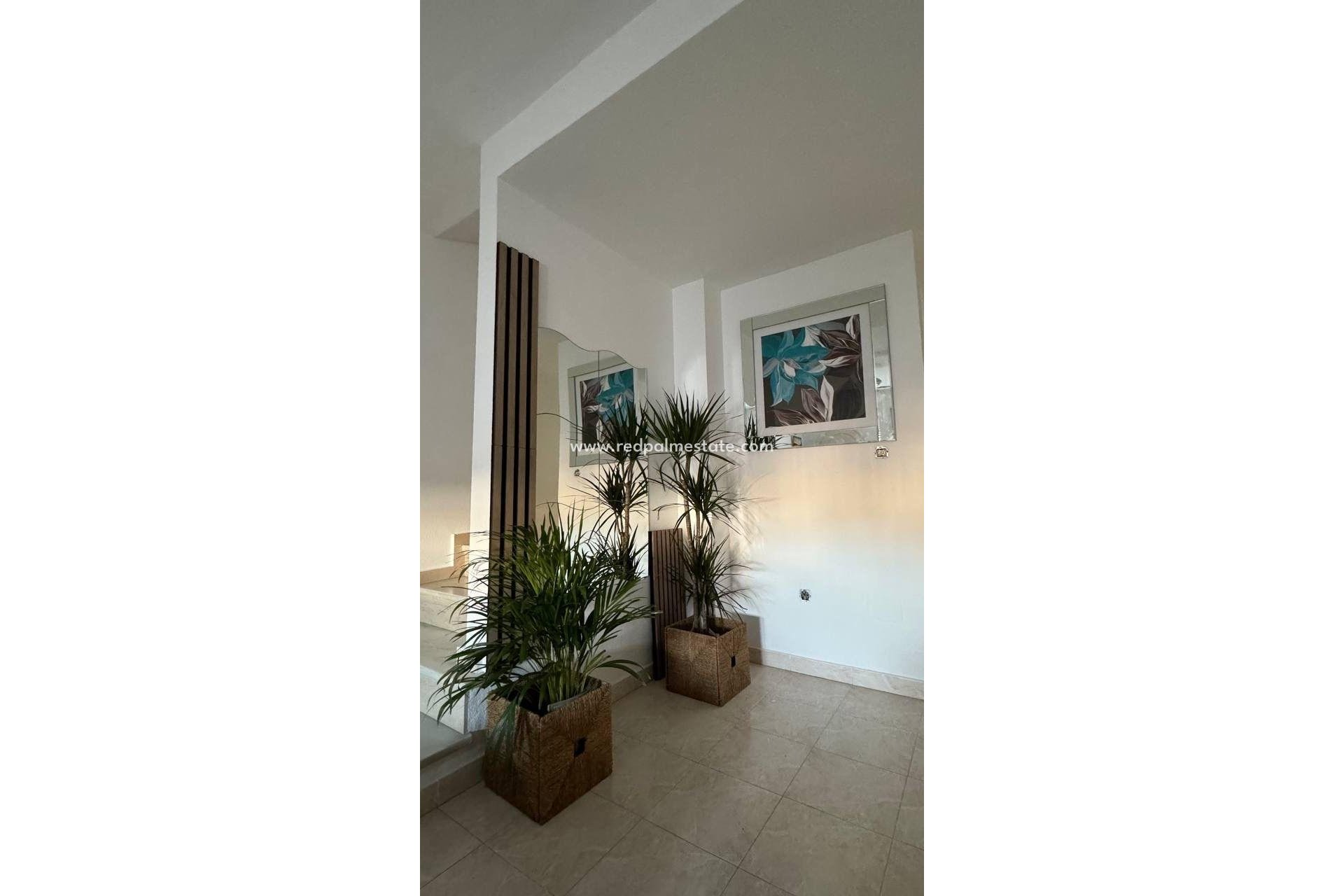 Resale - Duplex -
Orihuela Costa - La Ceñuela