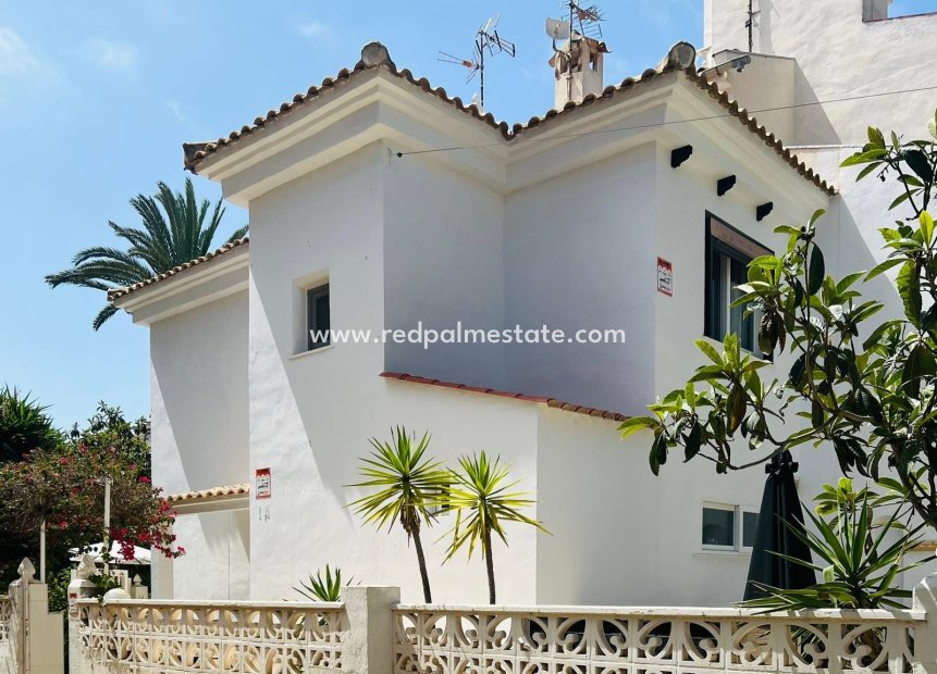 Resale - Duplex -
Torrevieja - Calas blanca