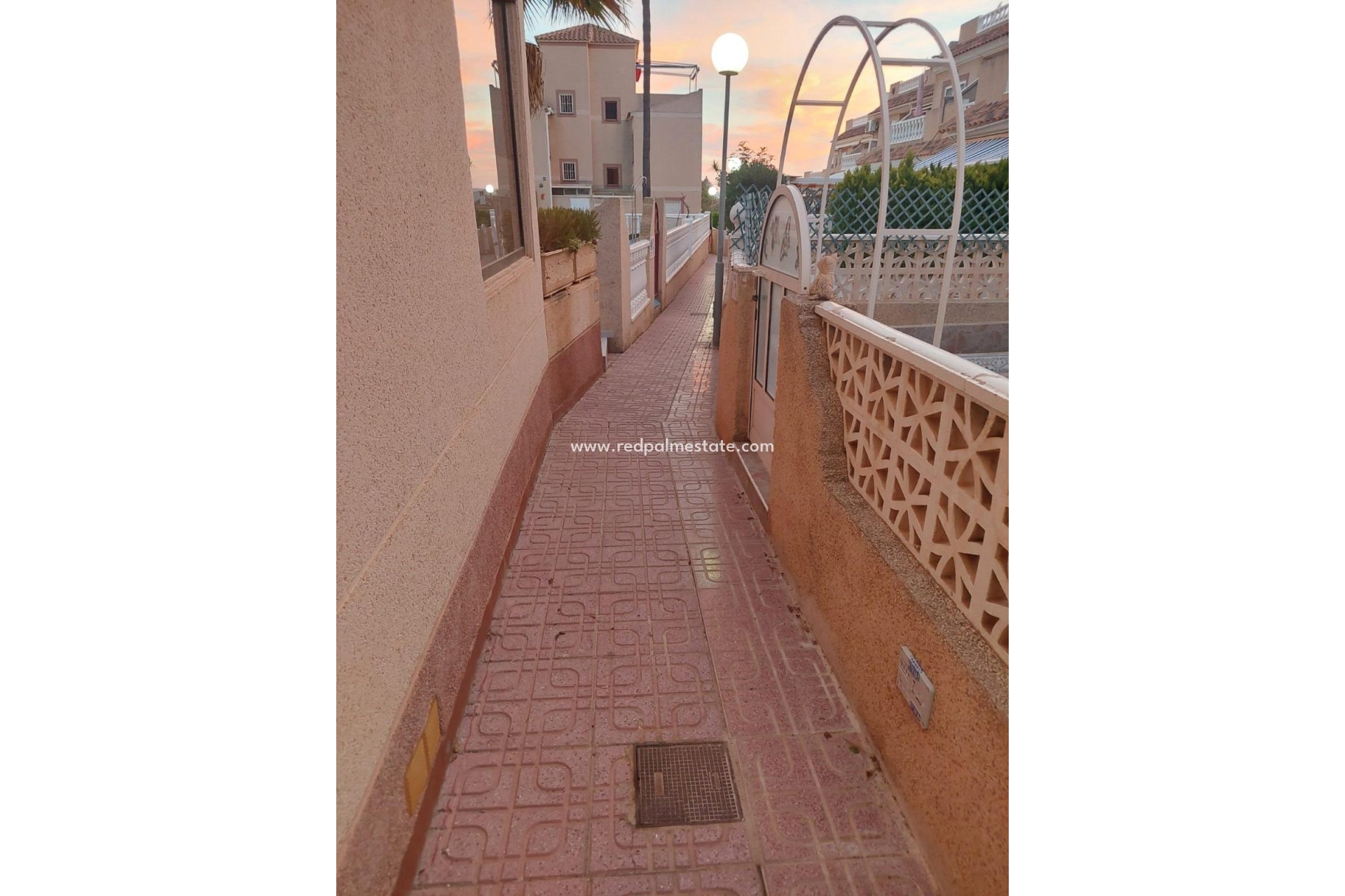 Resale - Duplex -
Torrevieja - El chaparral