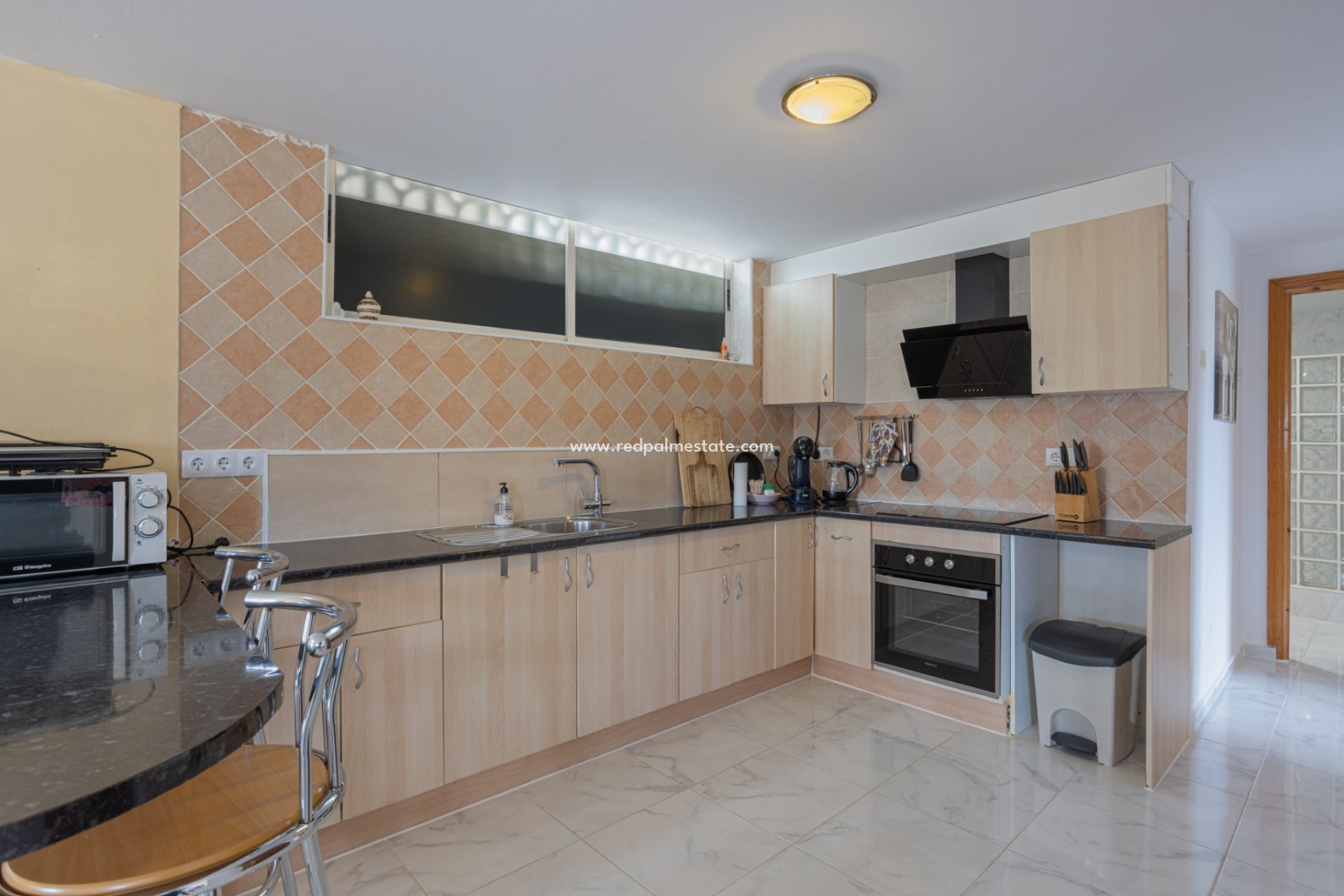 Resale - Finca / Country Property -
Albatera - Inland