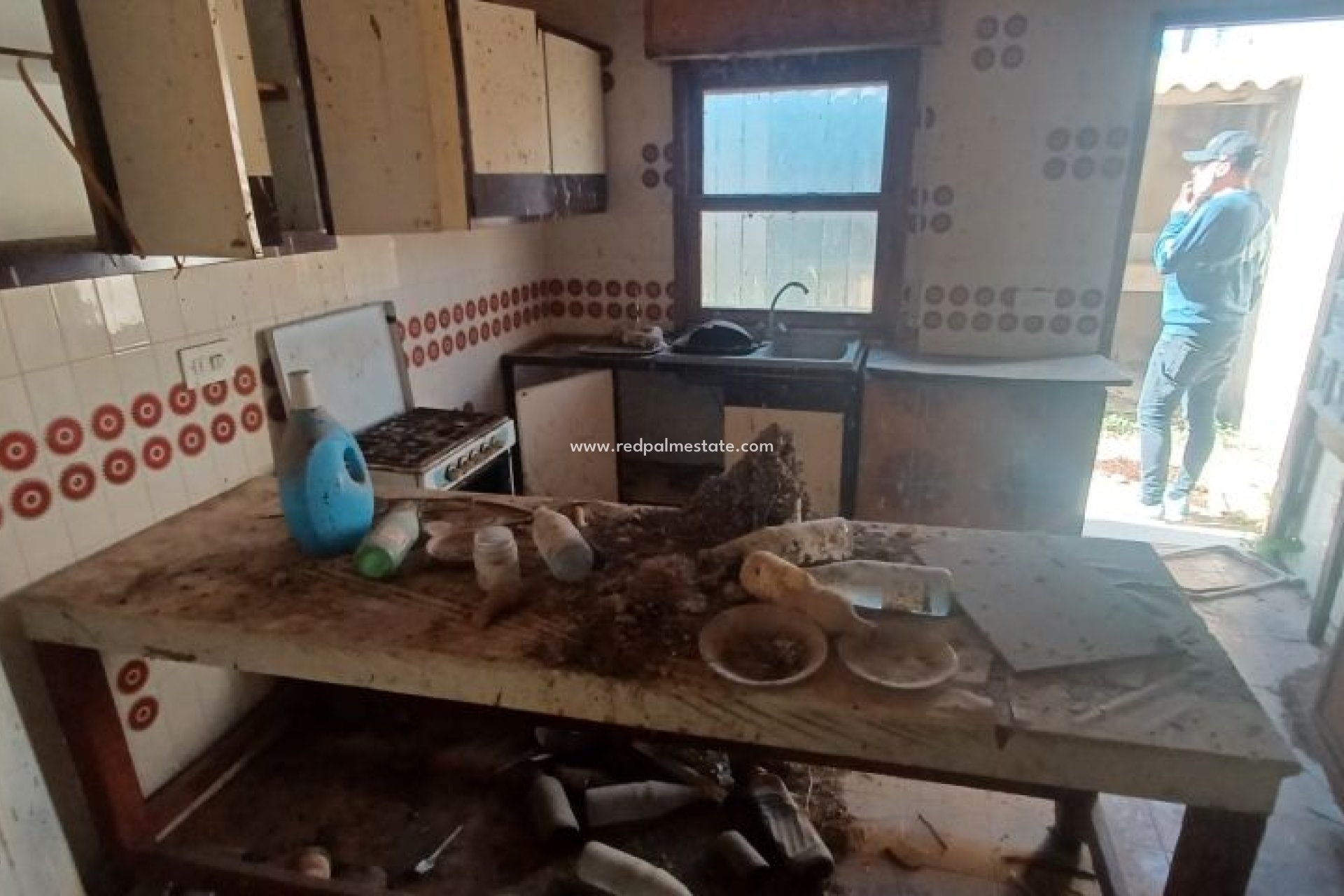 Resale - Finca / Country Property -
Albatera - Inland