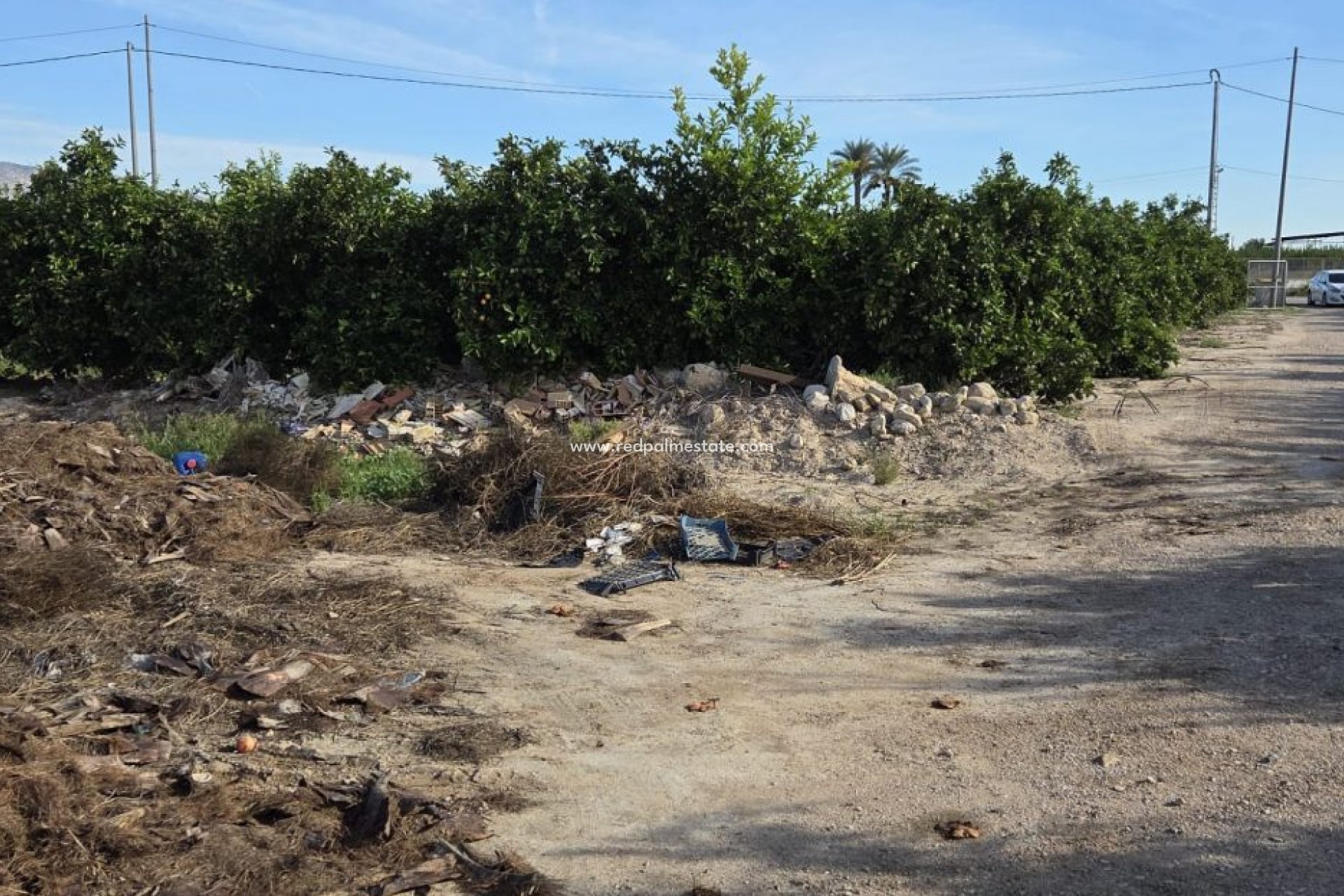 Resale - Finca / Country Property -
Albatera - Inland