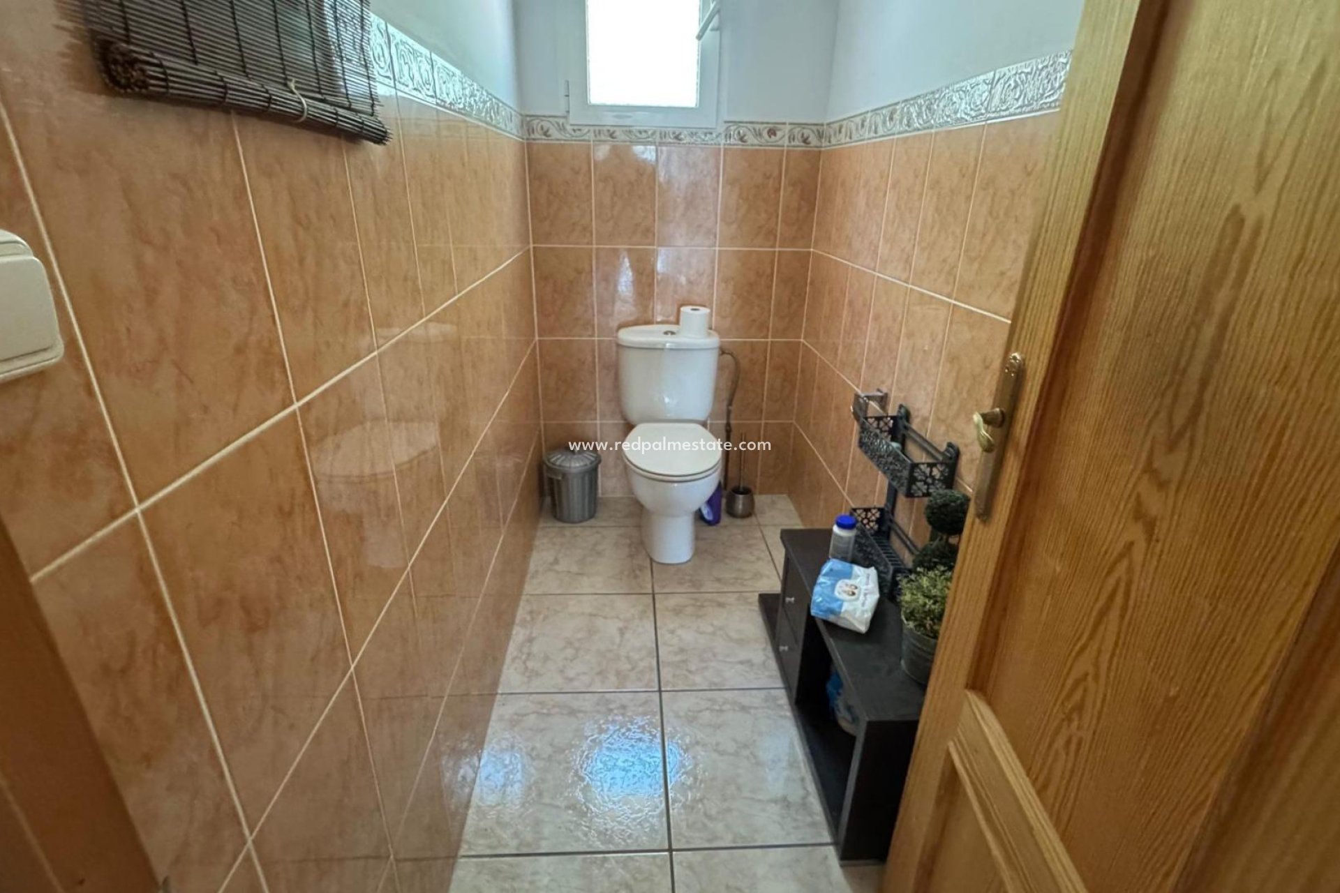 Resale - Finca / Country Property -
Albatera - Inland