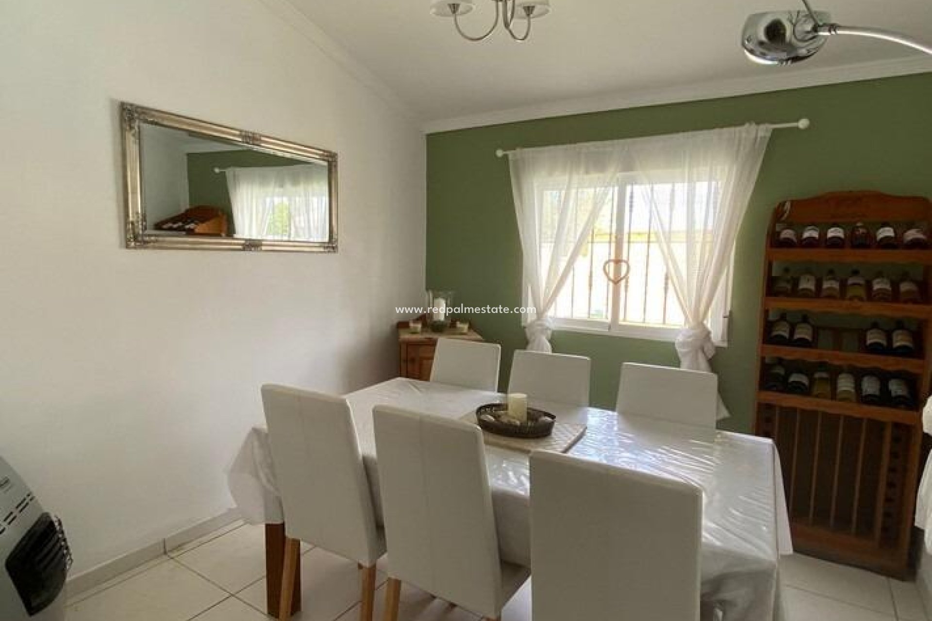 Resale - Finca / Country Property -
Albatera - Pueblo 11