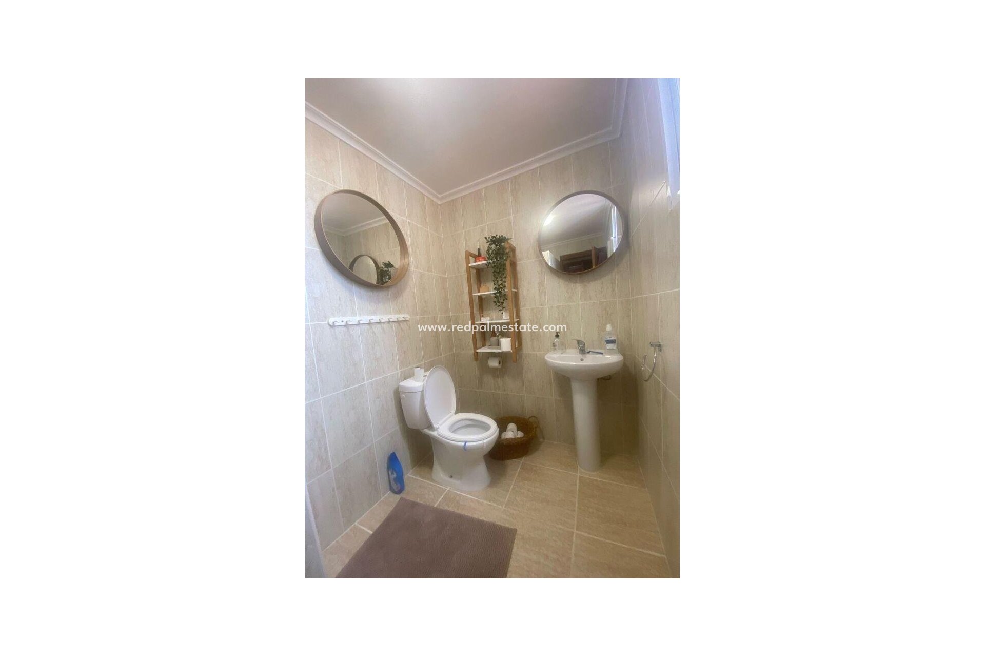 Resale - Finca / Country Property -
Albatera - Pueblo 11