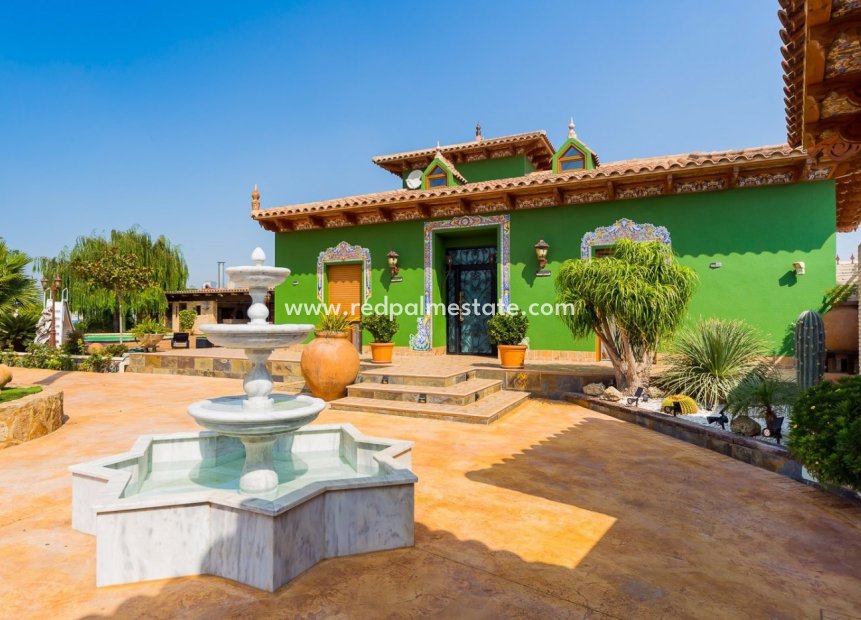 Resale - Finca / Country Property -
Almoradí - Camino De Catral