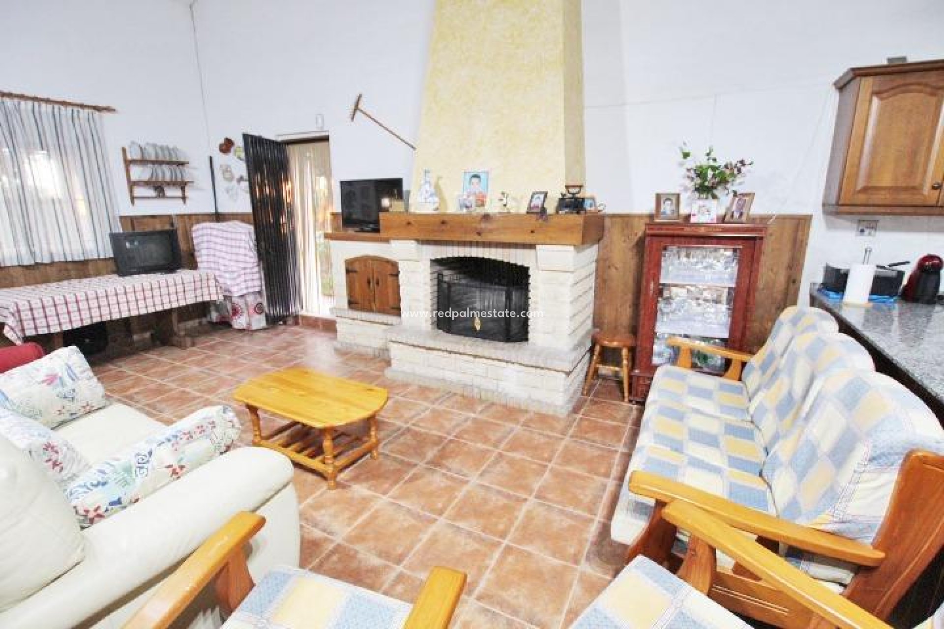 Resale - Finca / Country Property -
Almoradí - Comunidad Valenciana