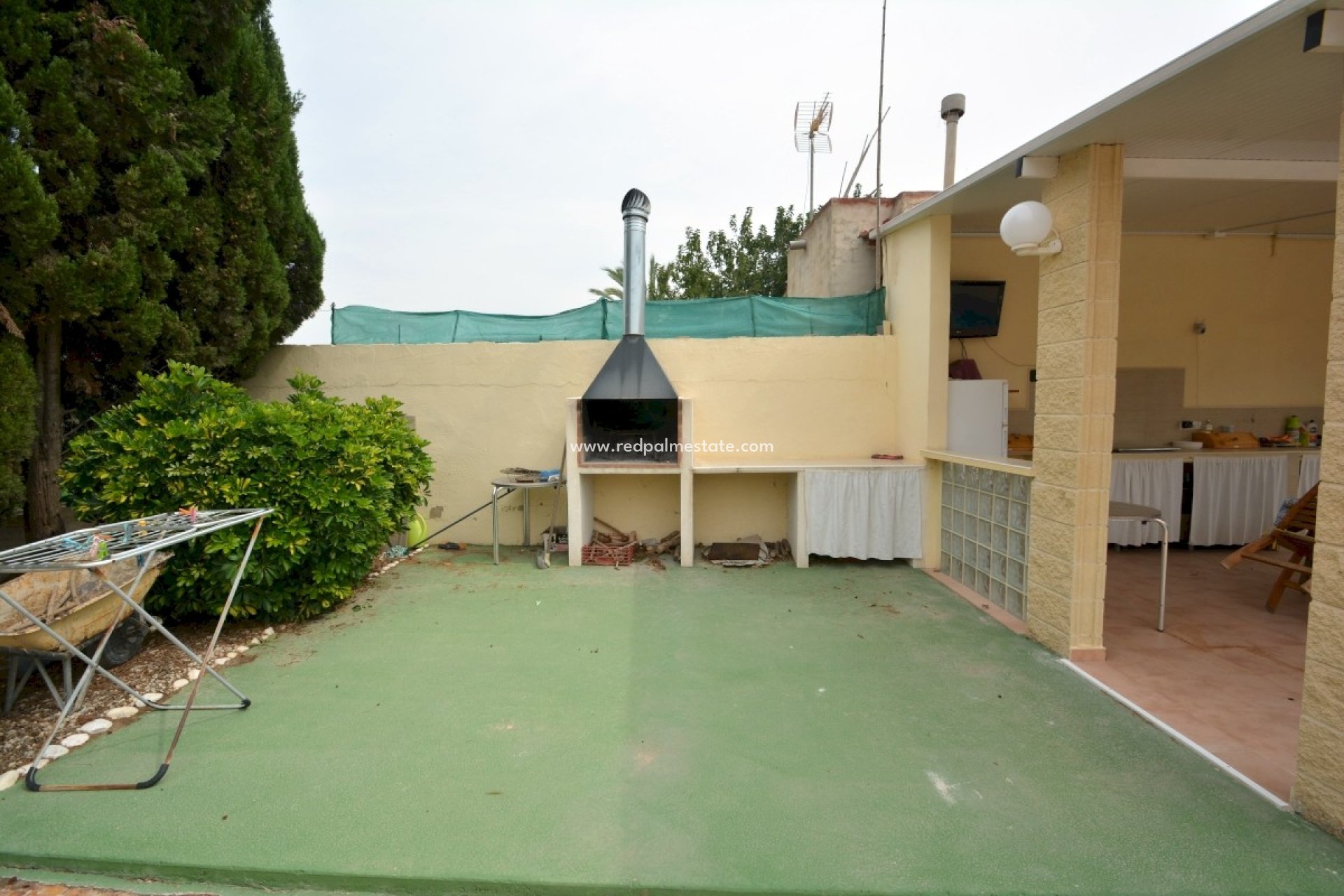 Resale - Finca / Country Property -
Almoradí - Inland