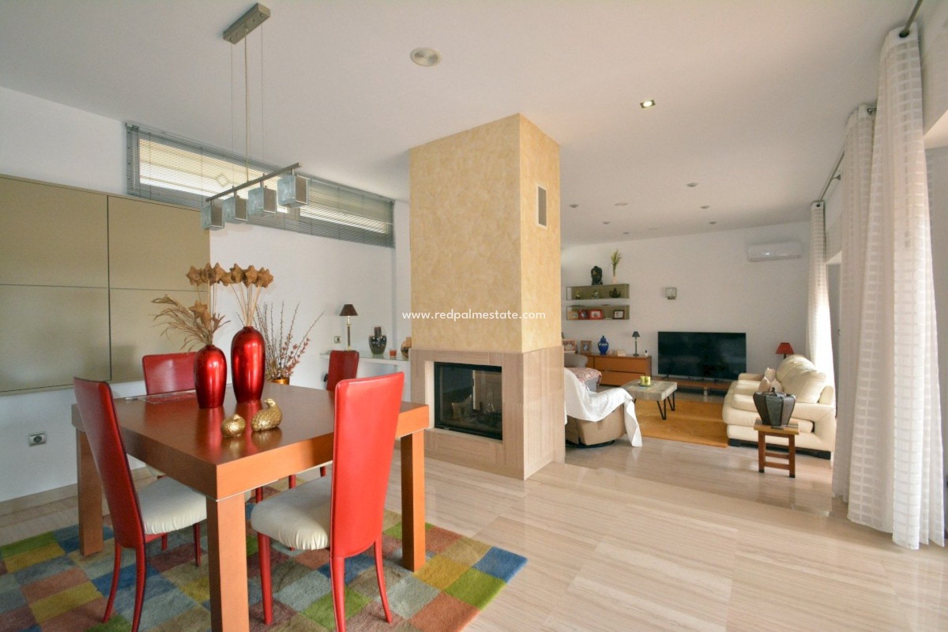 Resale - Finca / Country Property -
Almoradí - Inland