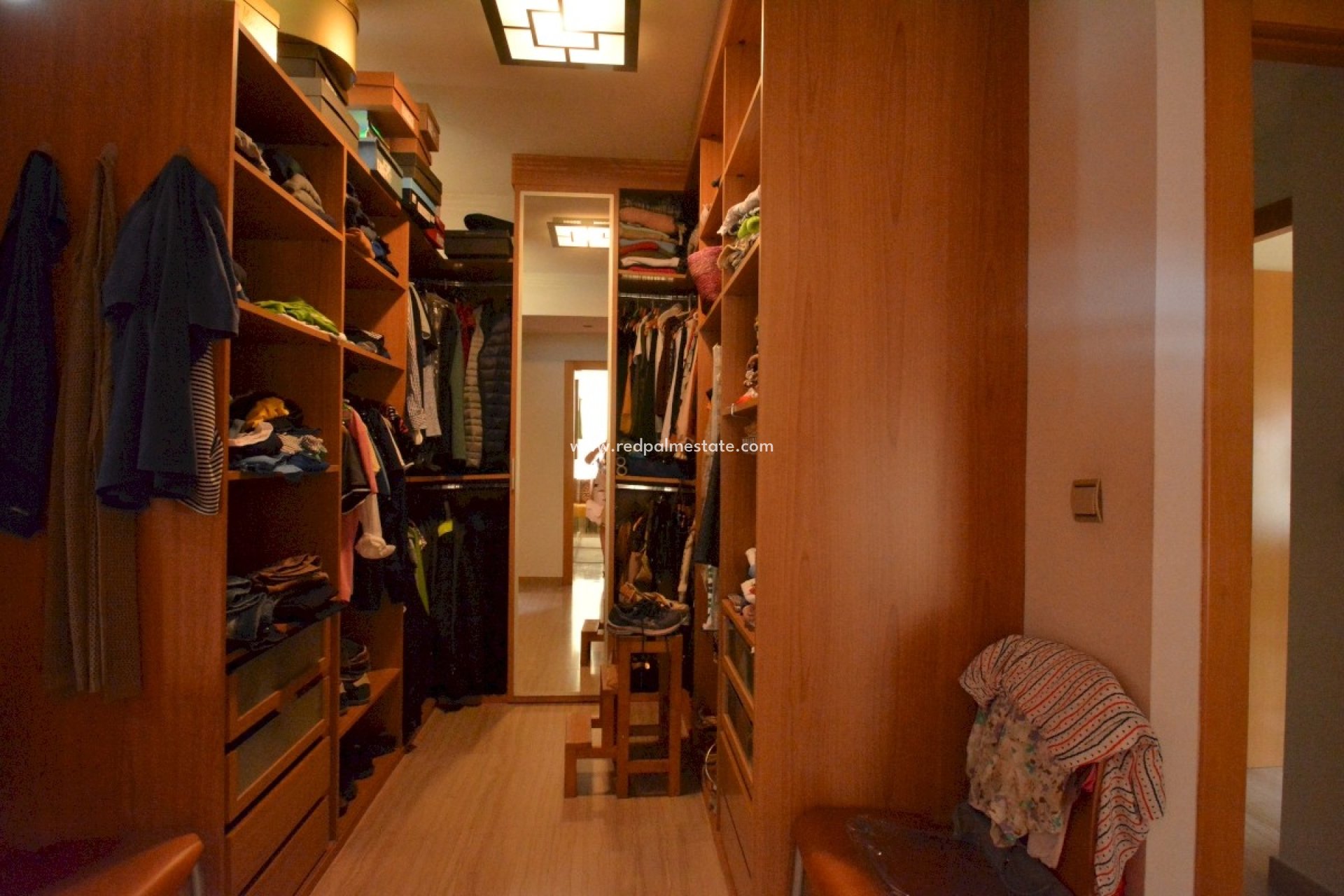 Resale - Finca / Country Property -
Almoradí - Inland