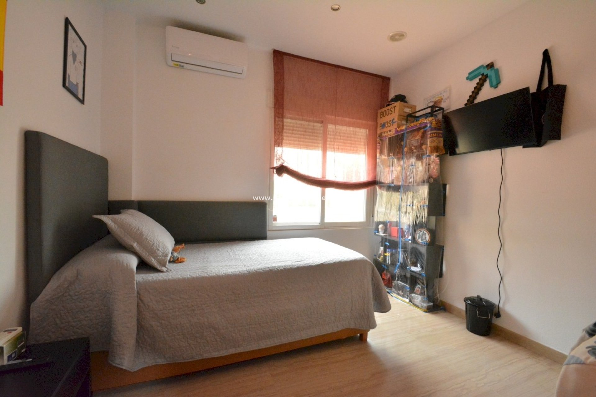 Resale - Finca / Country Property -
Almoradí - Inland