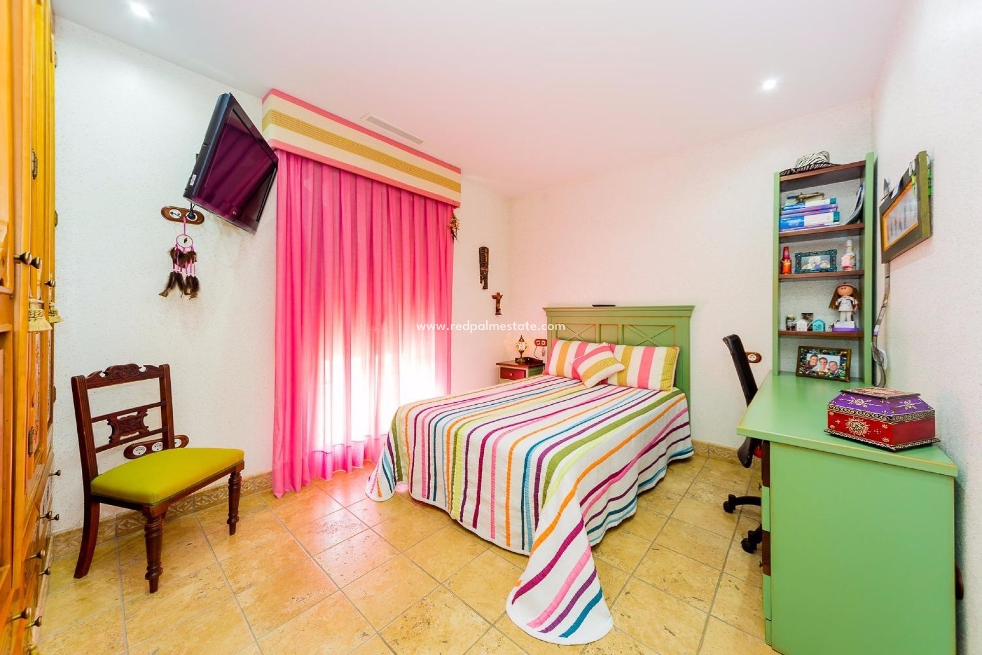 Resale - Finca / Country Property -
Almoradí - Inland