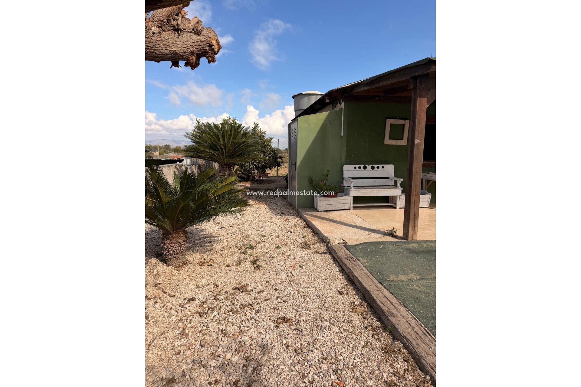 Resale - Finca / Country Property -
Almoradí - Partido De Las Bovedas
