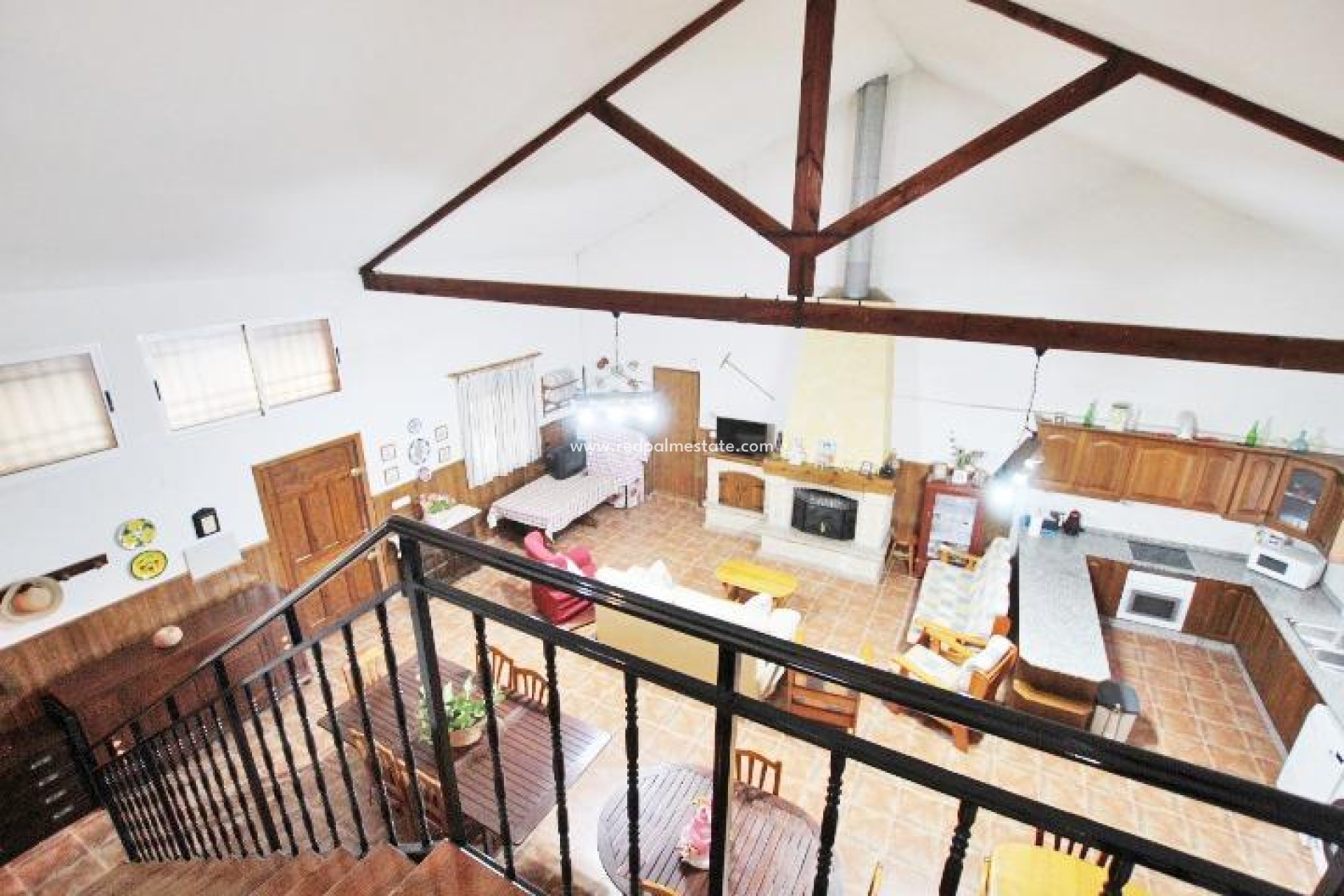 Resale - Finca / Country Property -
Almoradí