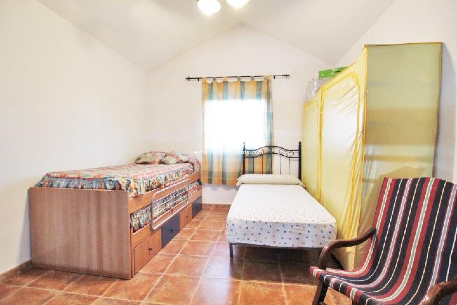 Resale - Finca / Country Property -
Almoradí