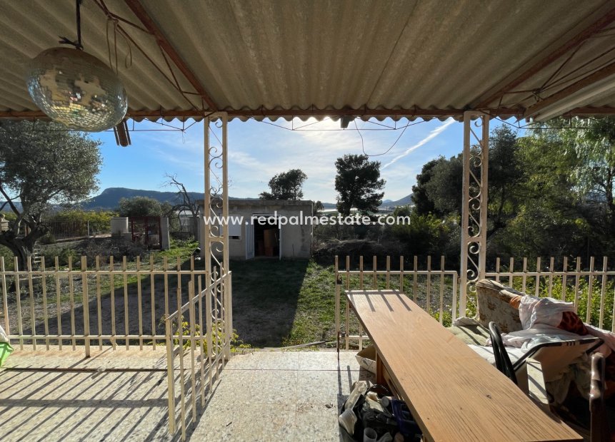Resale - Finca / Country Property -
Aspe - Inland