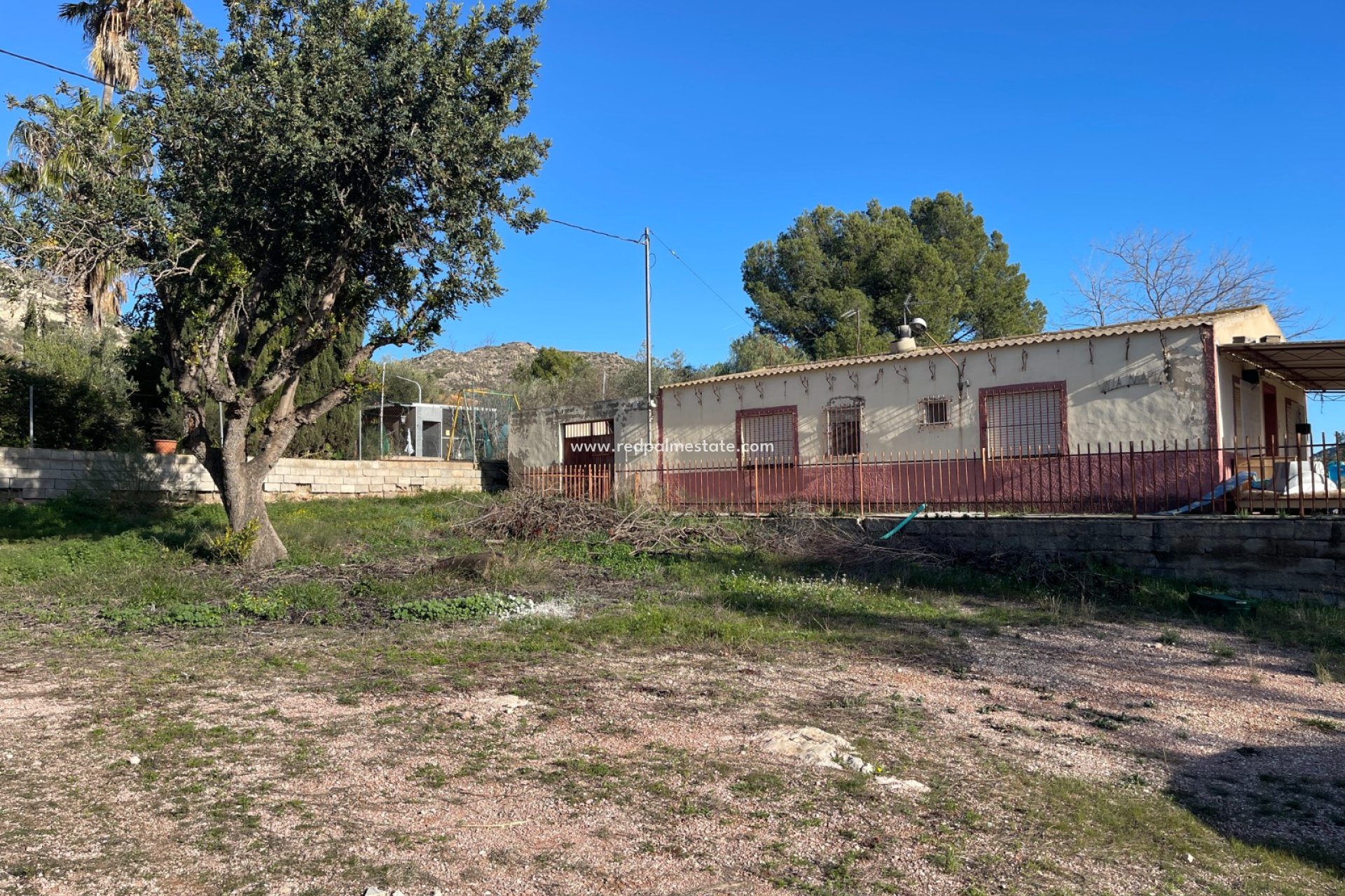 Resale - Finca / Country Property -
Aspe - Inland