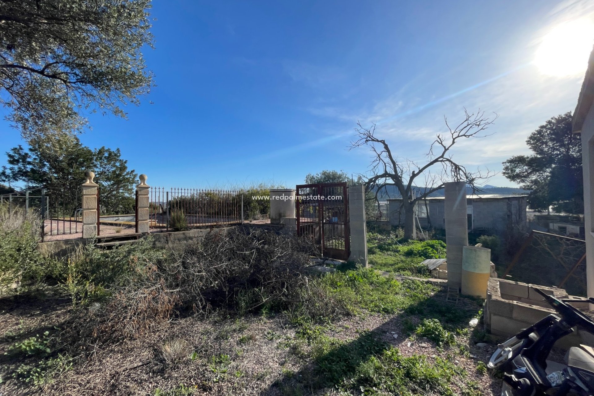 Resale - Finca / Country Property -
Aspe - Inland