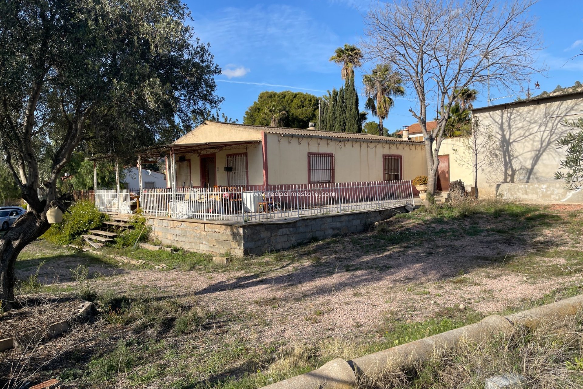 Resale - Finca / Country Property -
Aspe - Inland