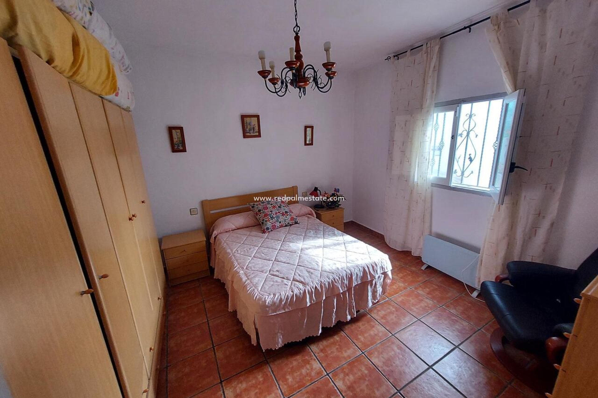 Resale - Finca / Country Property -
Calasparra - Inland