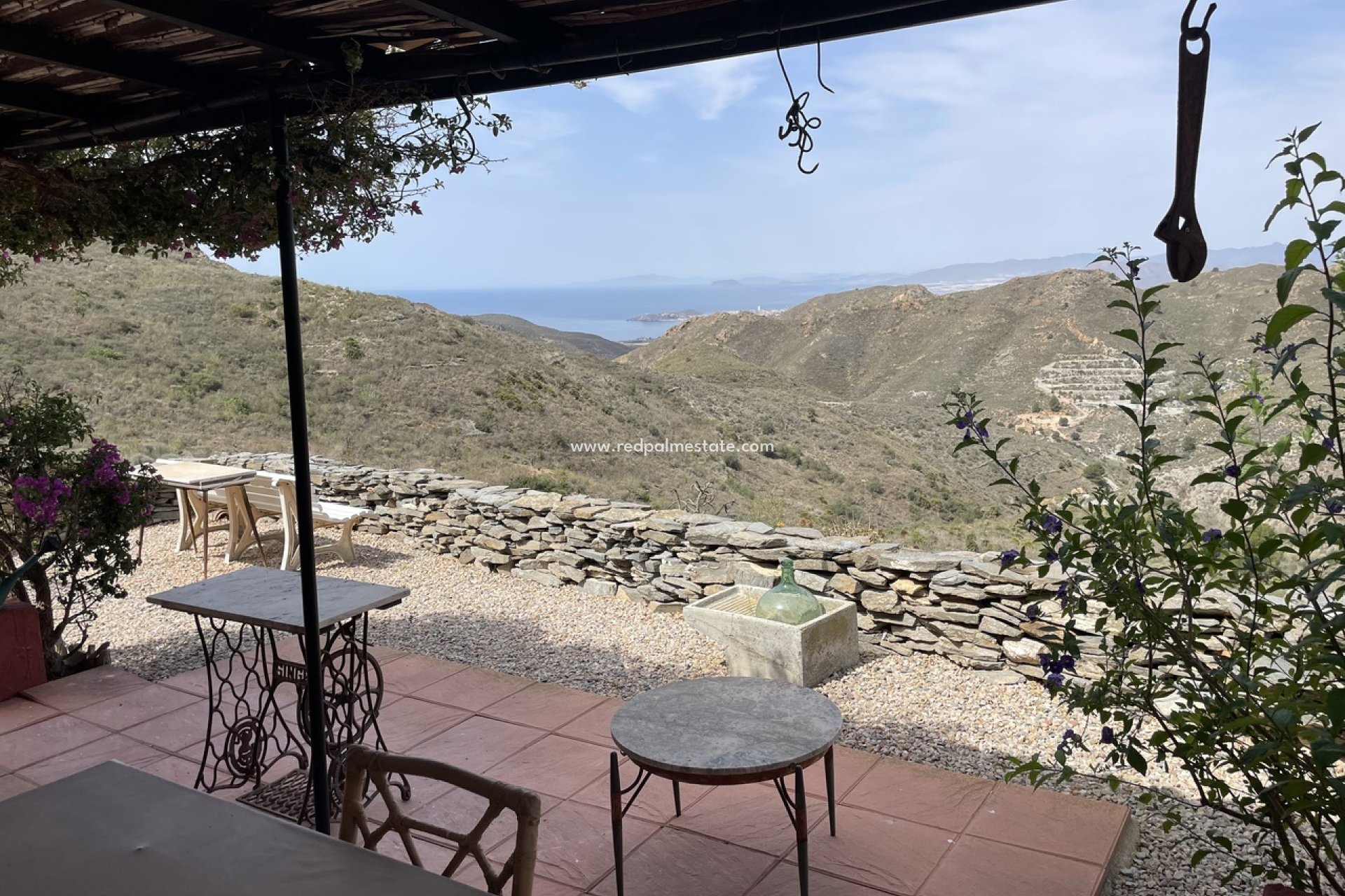 Resale - Finca / Country Property -
Cartagena