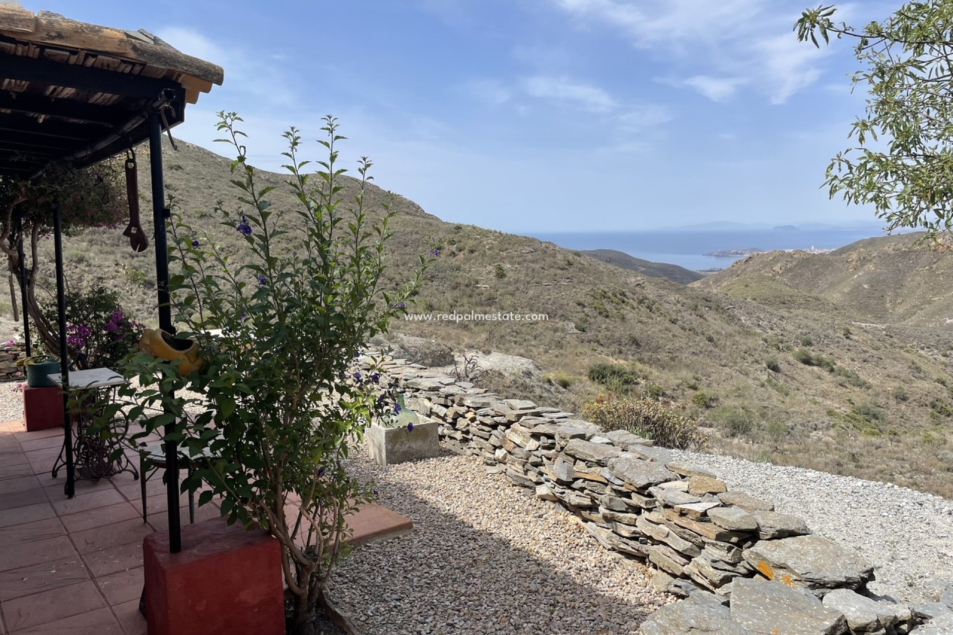 Resale - Finca / Country Property -
Cartagena