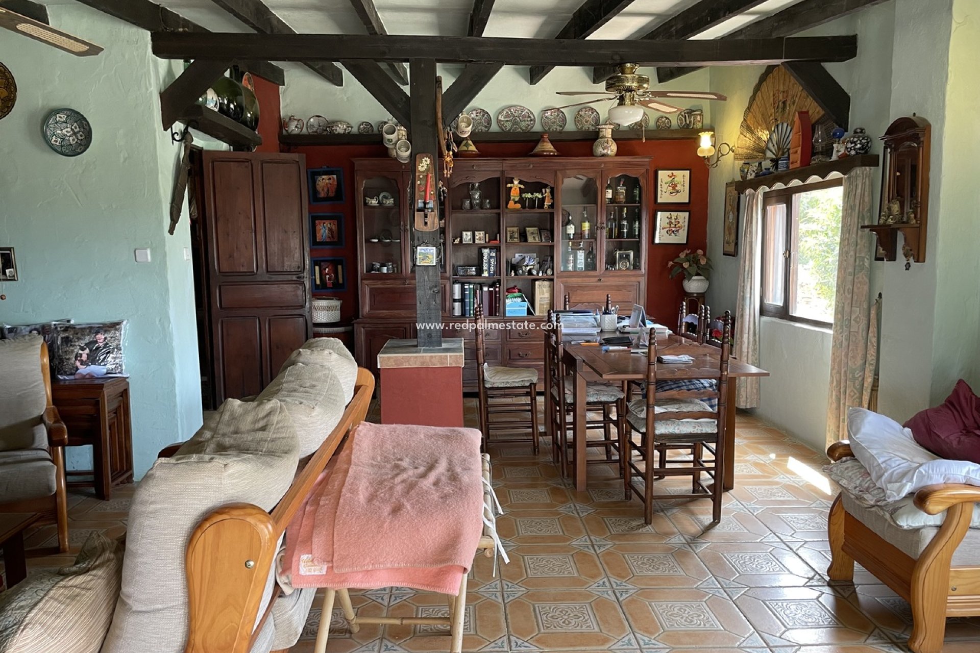 Resale - Finca / Country Property -
Cartagena