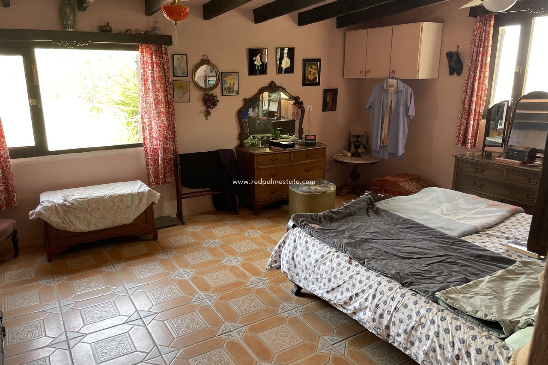 Resale - Finca / Country Property -
Cartagena