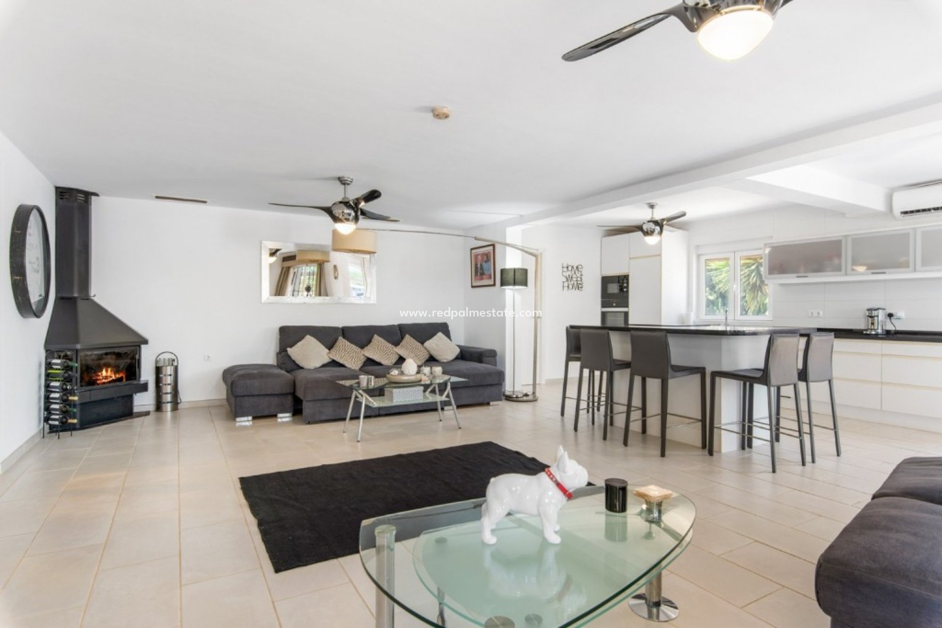 Resale - Finca / Country Property -
Catral