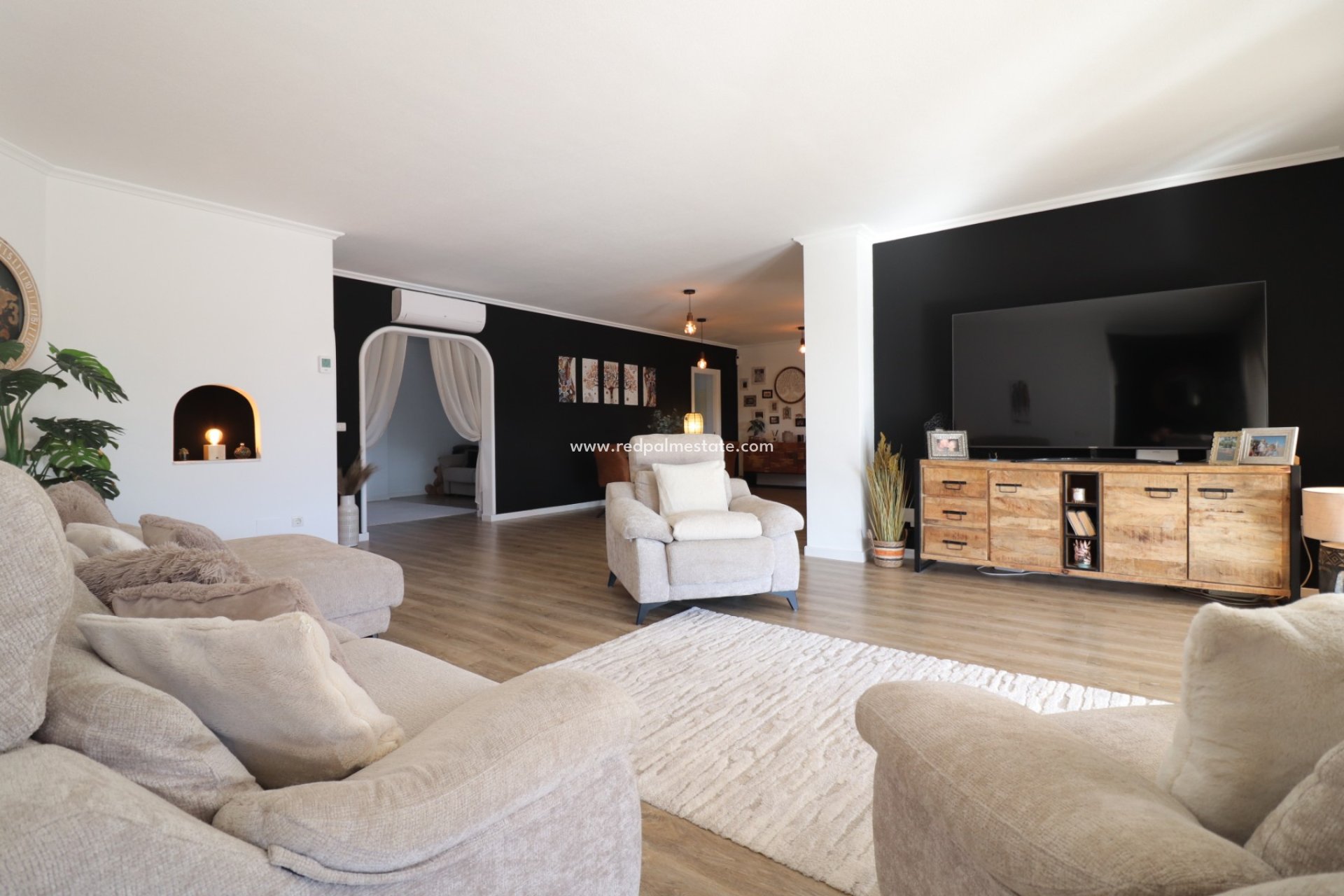 Resale - Finca / Country Property -
Ciudad Quesada/Rojales - Rojales