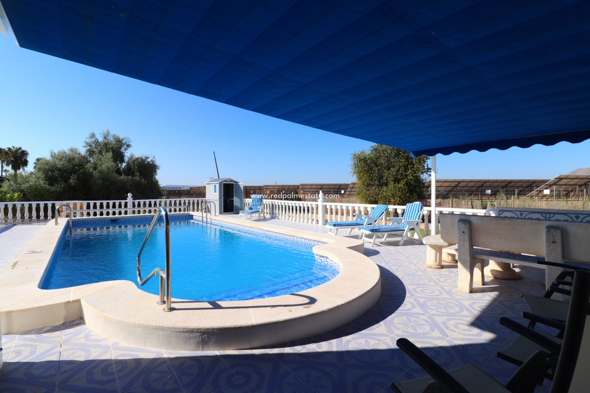 Resale - Finca / Country Property -
Cox - Callosa de Segura