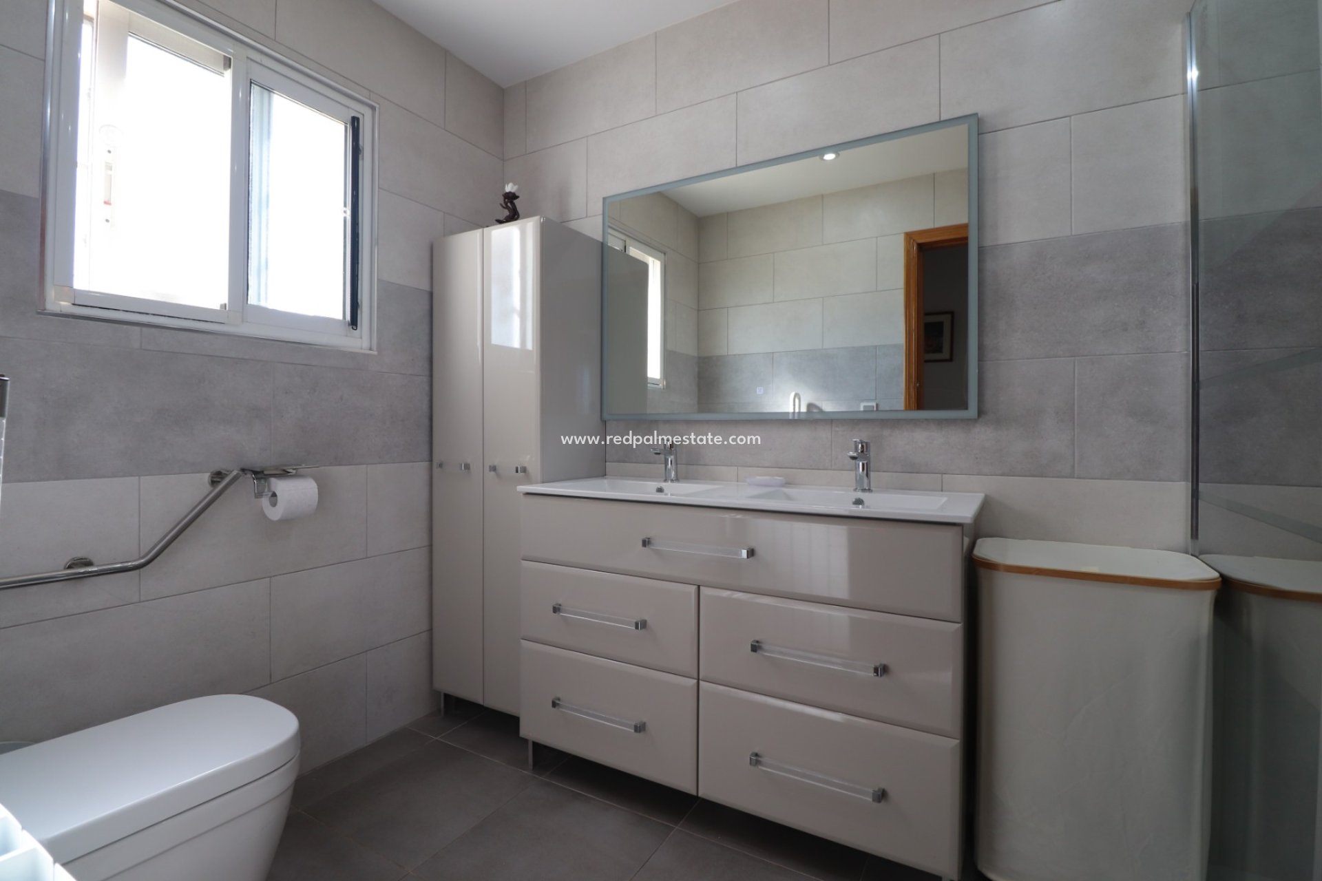 Resale - Finca / Country Property -
Cox - Callosa de Segura