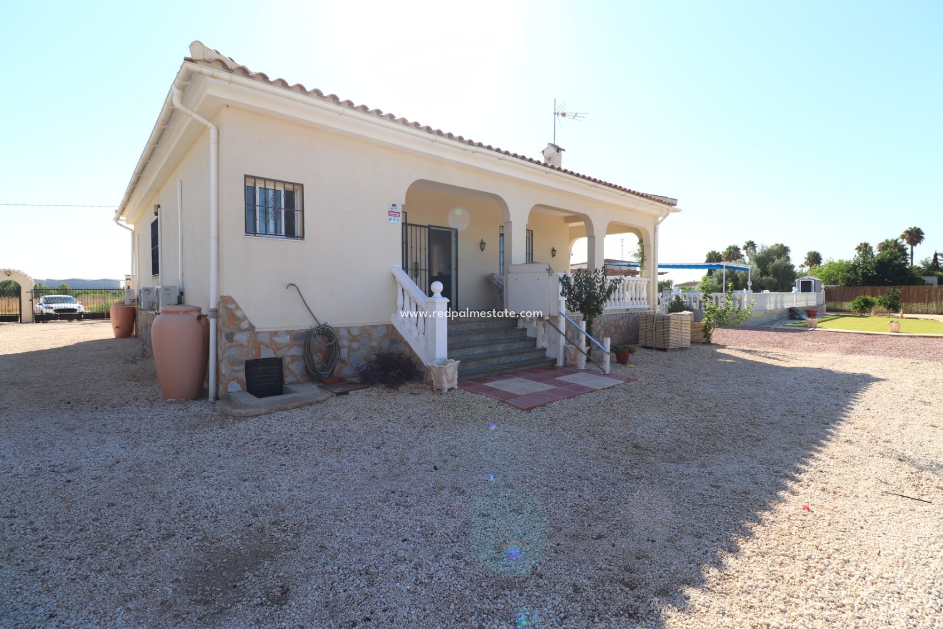 Resale - Finca / Country Property -
Cox - Callosa de Segura