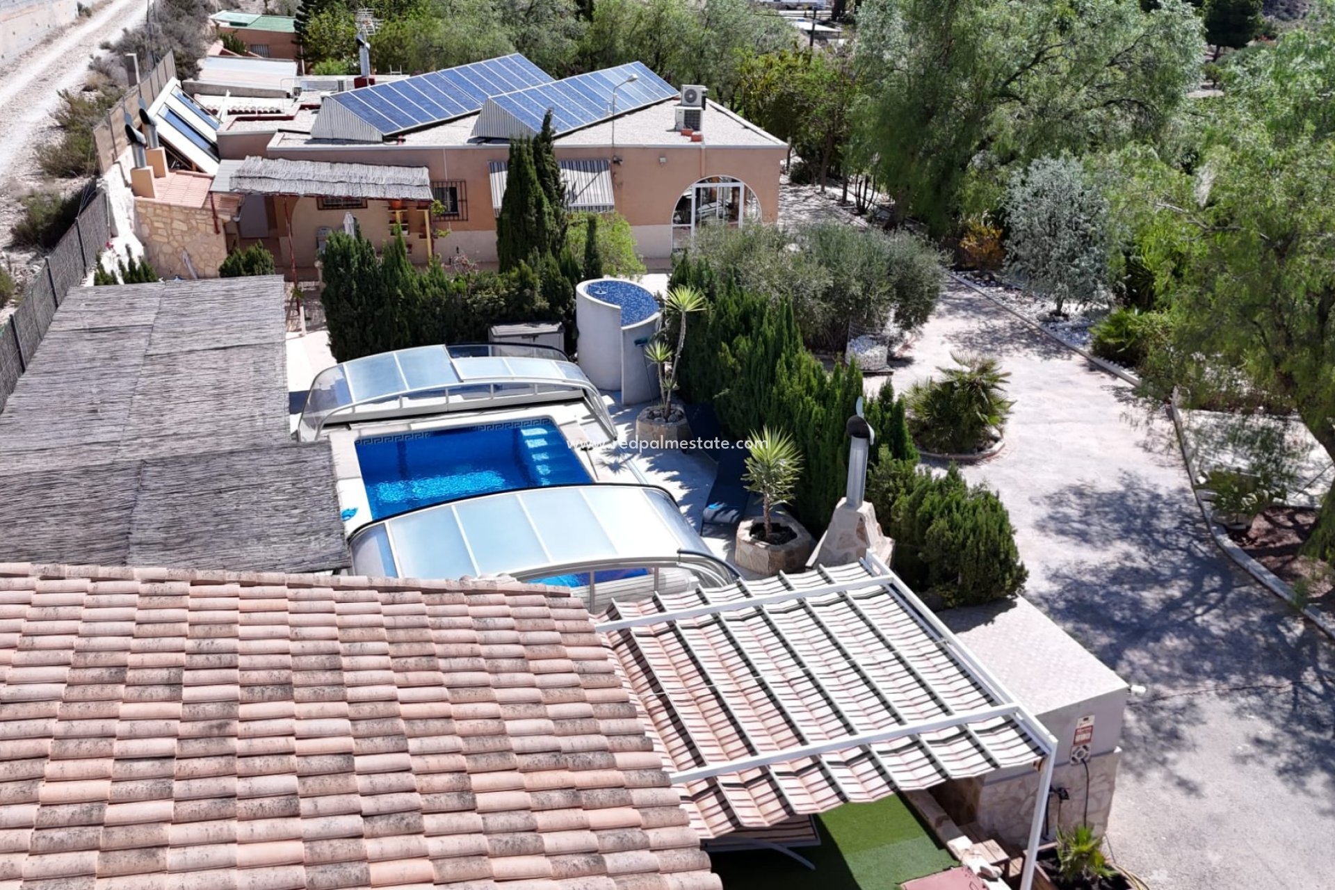 Resale - Finca / Country Property -
Crevillente - Inland