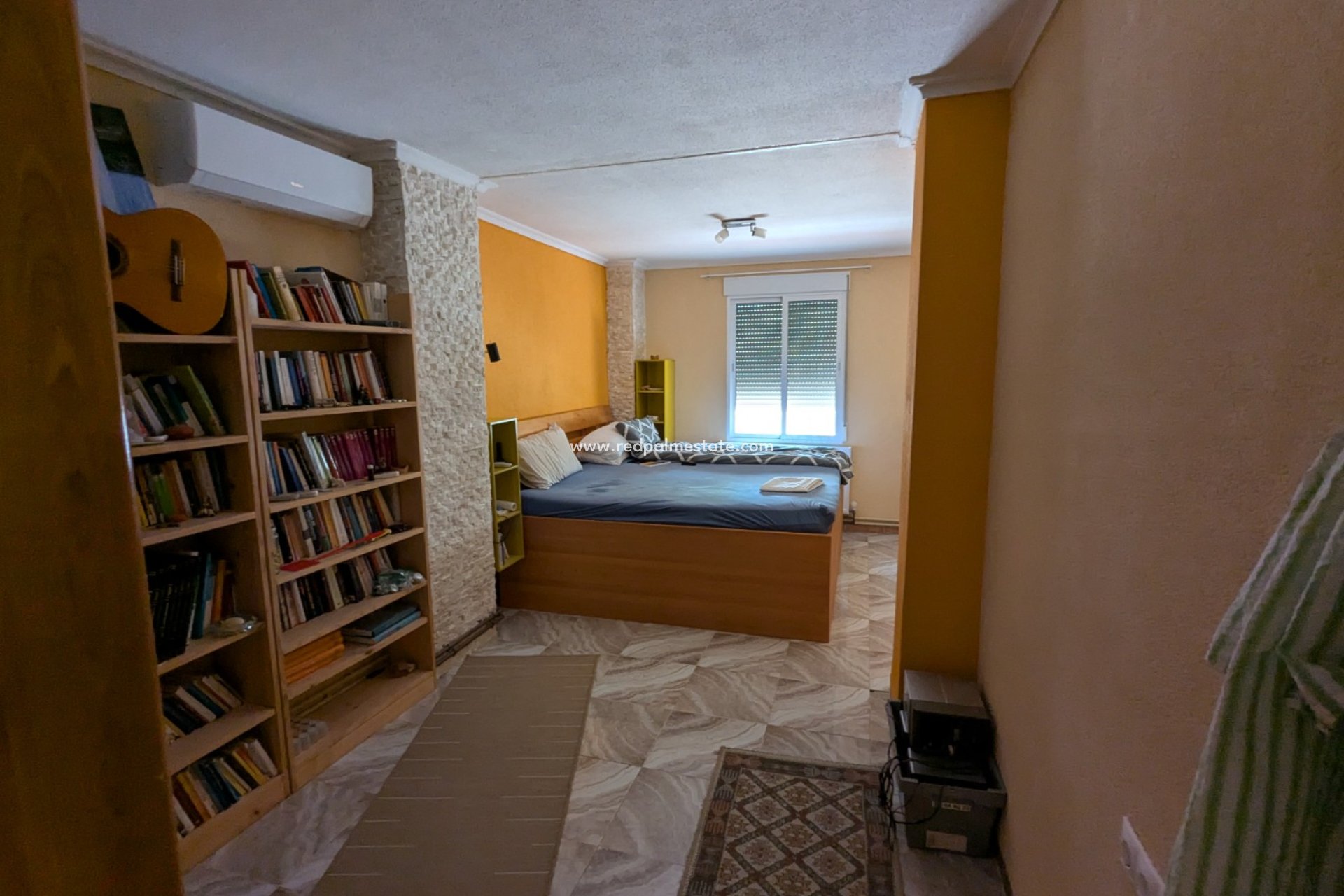 Resale - Finca / Country Property -
Crevillente - Inland