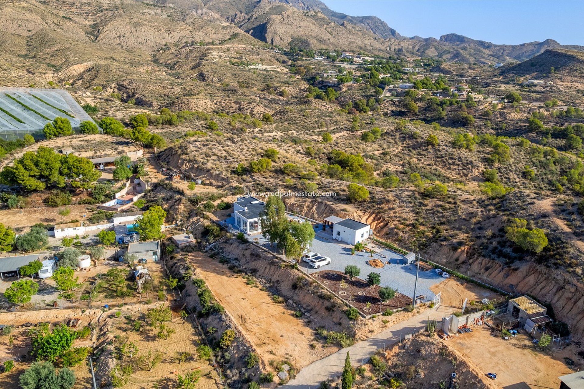 Resale - Finca / Country Property -
Crevillente - Inland