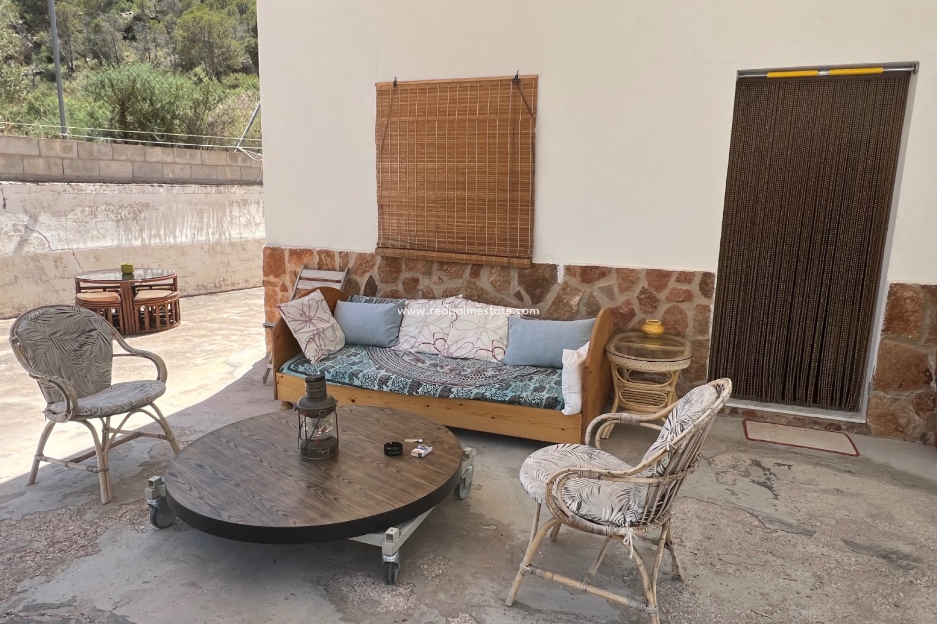 Resale - Finca / Country Property -
Crevillente - Inland