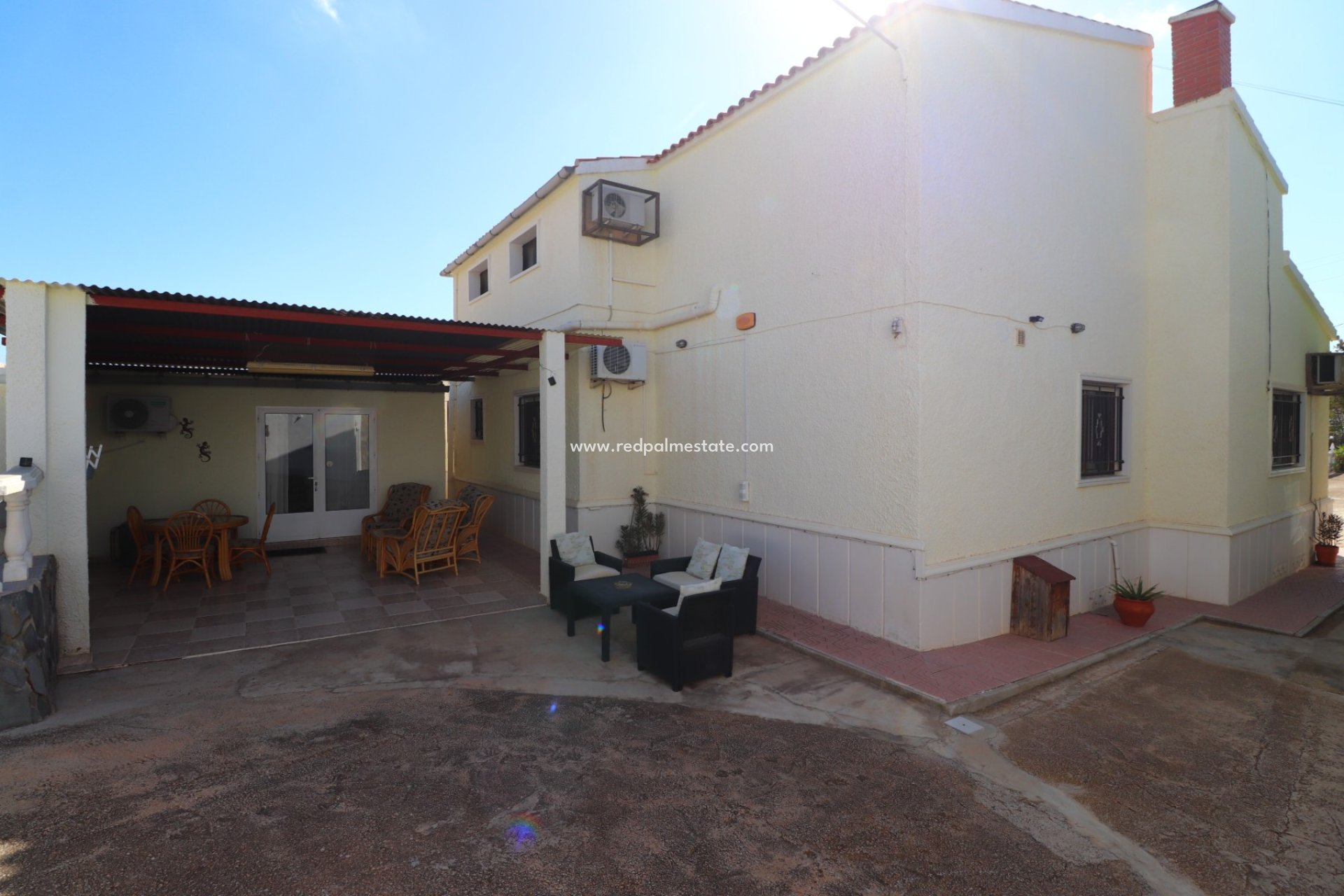 Resale - Finca / Country Property -
Crevillente