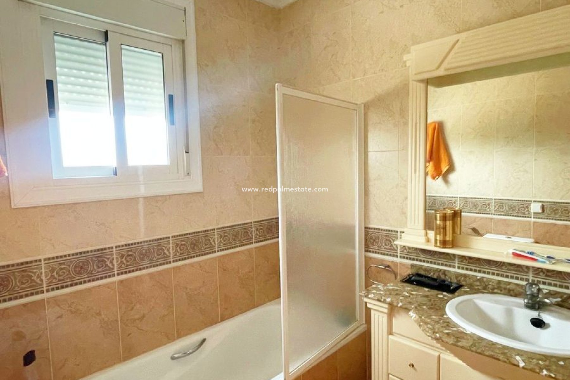 Resale - Finca / Country Property -
Daya Vieja - Costa Blanca