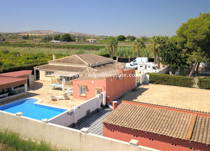 Resale - Finca / Country Property -
Daya Vieja - Heredades