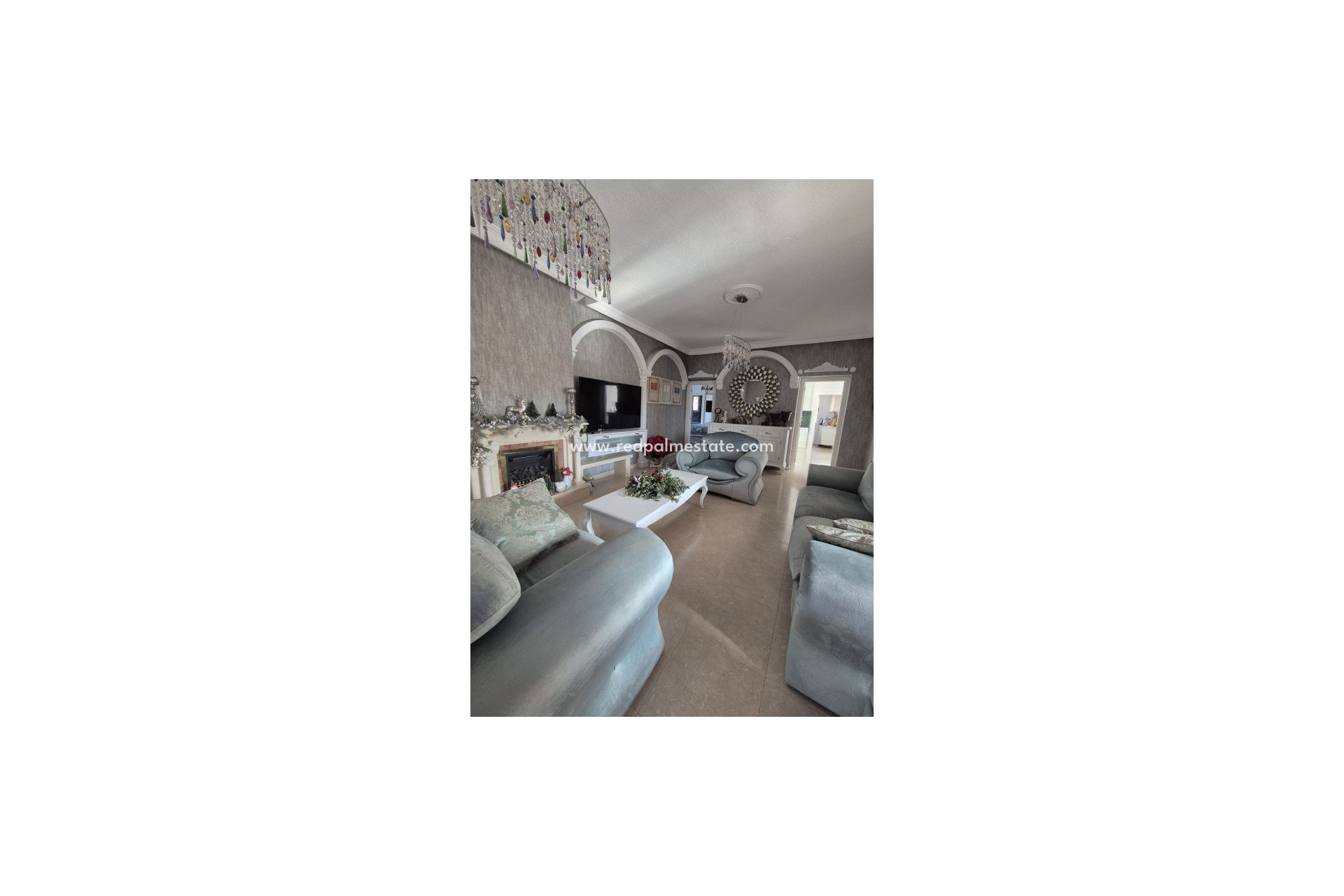 Resale - Finca / Country Property -
Daya Vieja