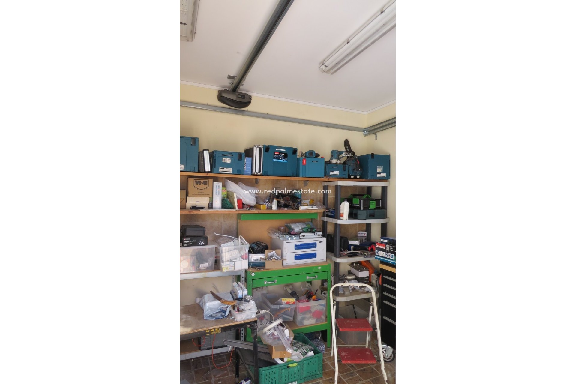 Resale - Finca / Country Property -
Daya Vieja