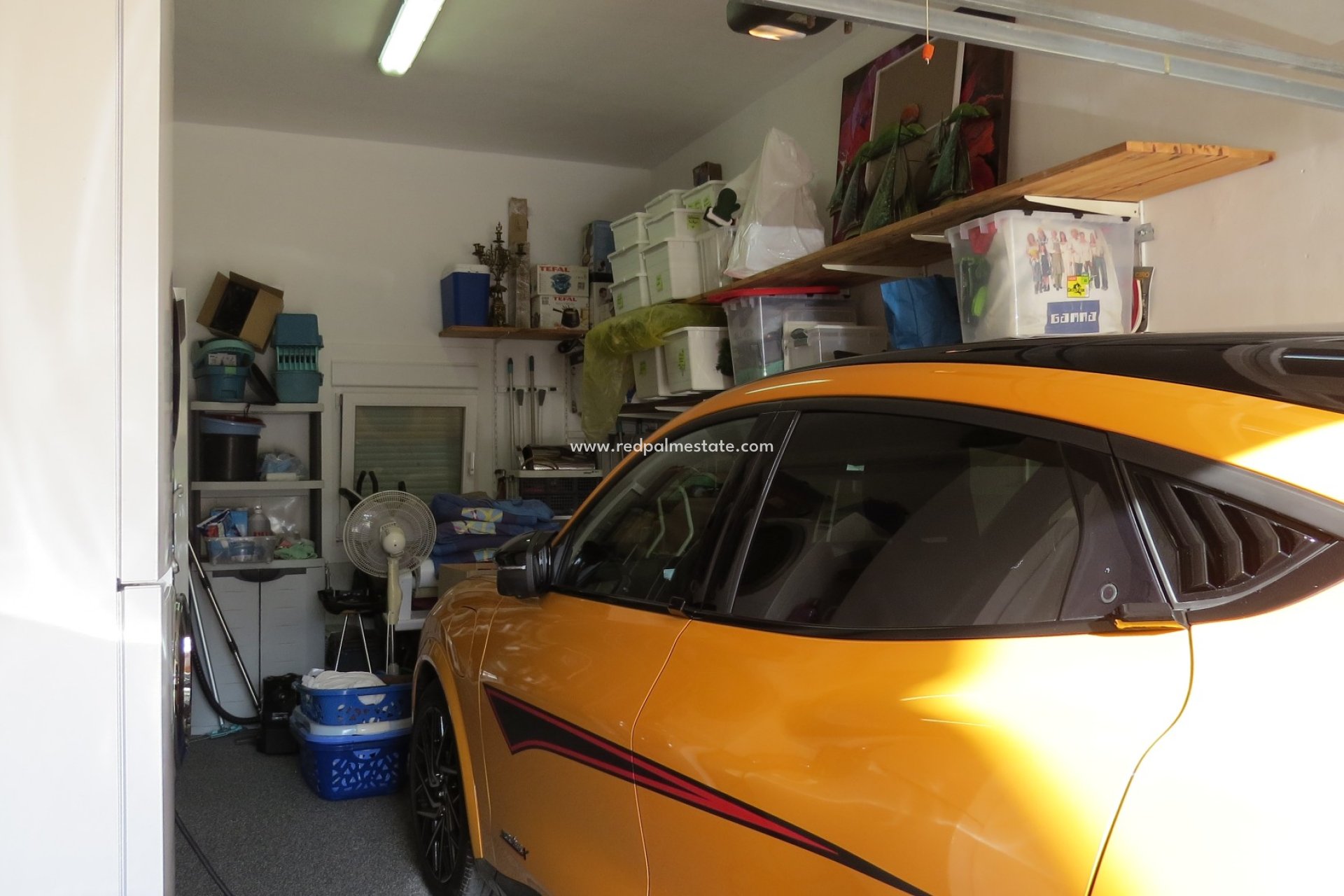 Resale - Finca / Country Property -
Daya Vieja