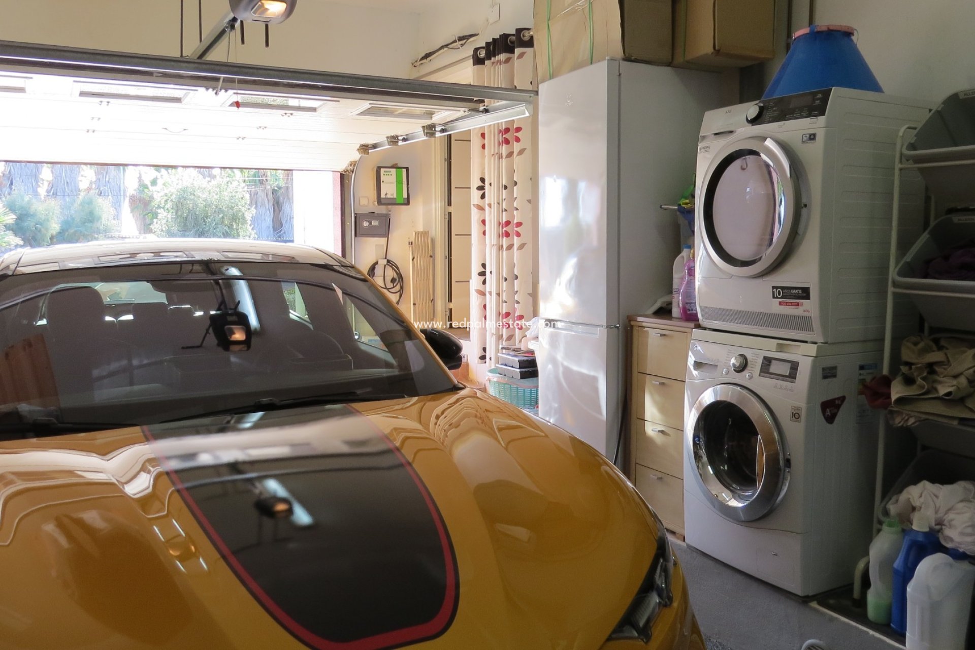 Resale - Finca / Country Property -
Daya Vieja