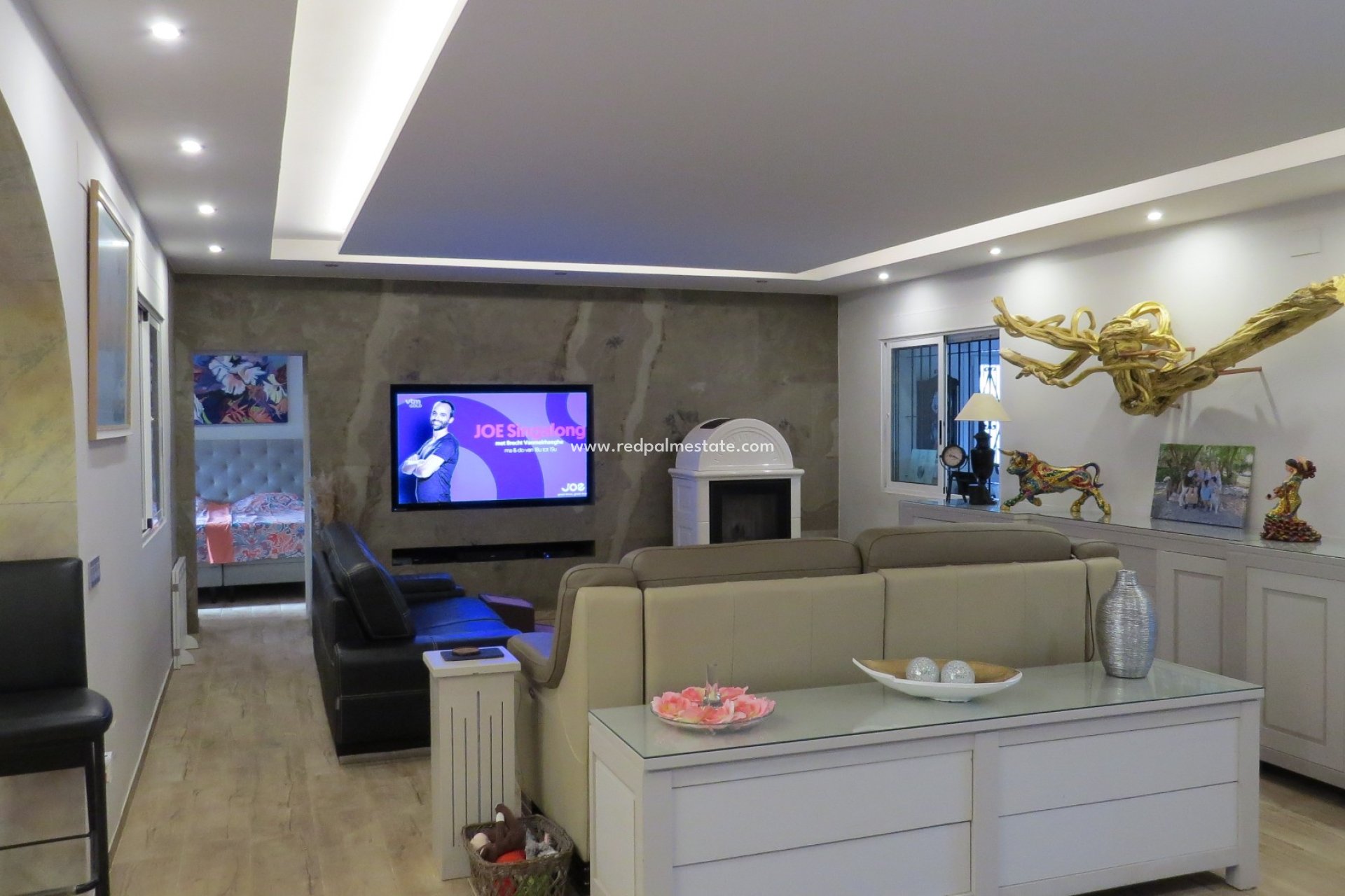 Resale - Finca / Country Property -
Daya Vieja