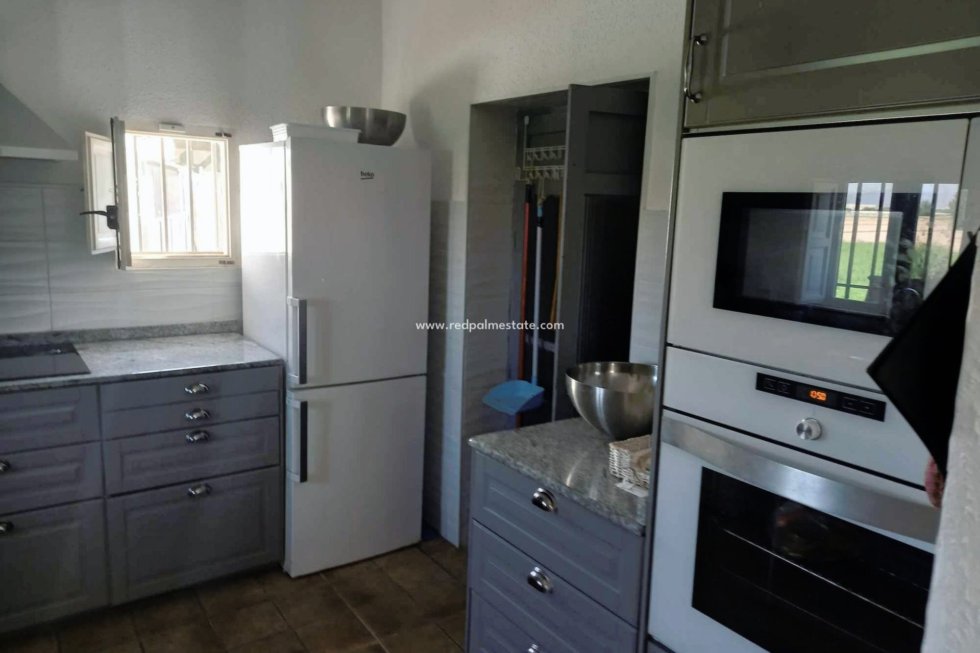 Resale - Finca / Country Property -
Dolores